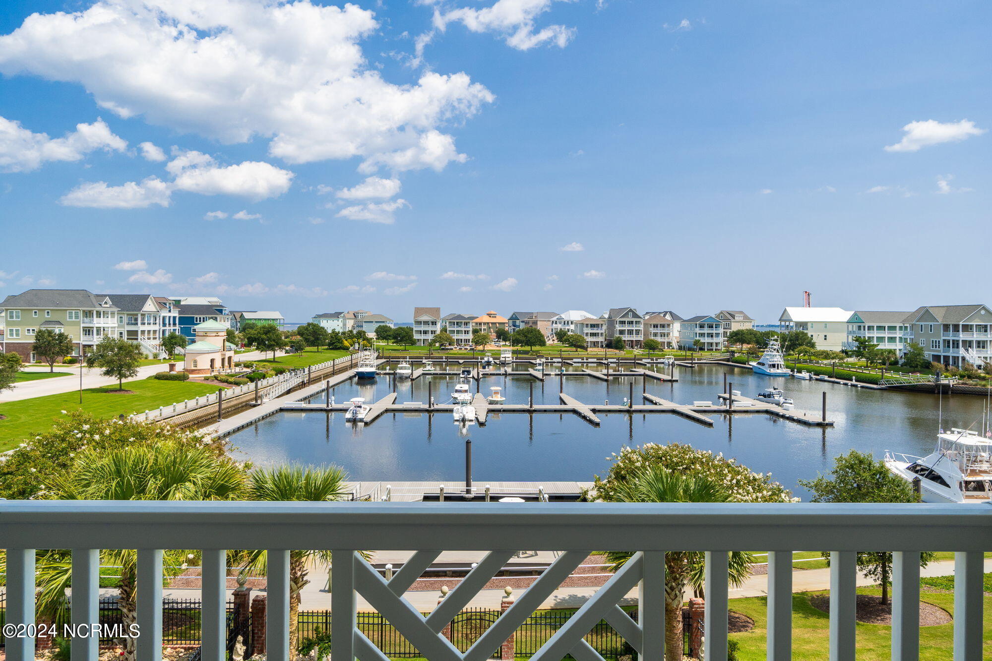 458 Kensington Place