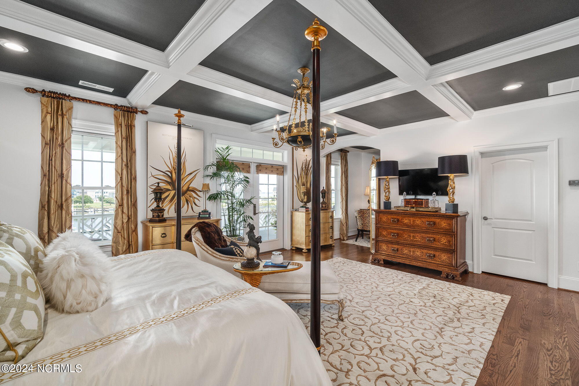 458 Kensington Place