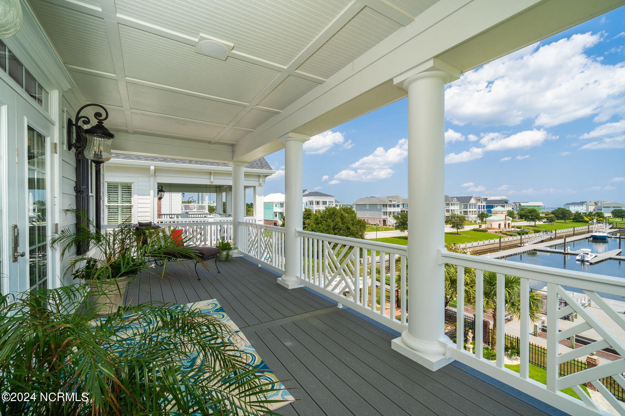 458 Kensington Place