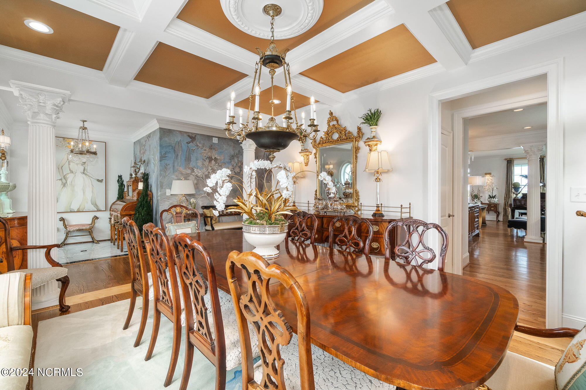 458 Kensington Place