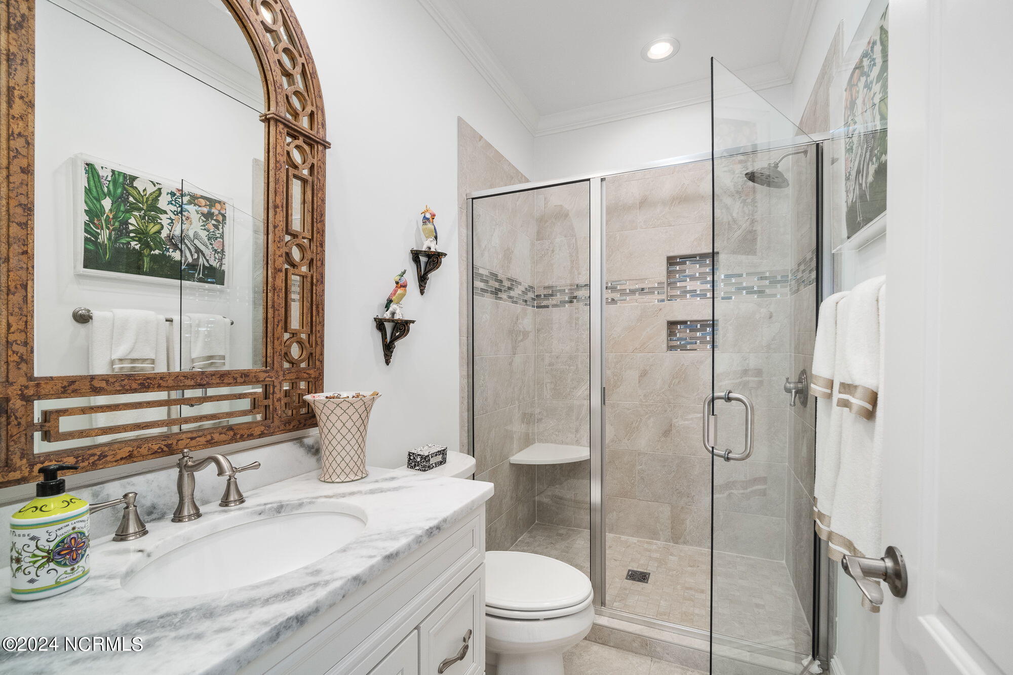 458 Kensington Place