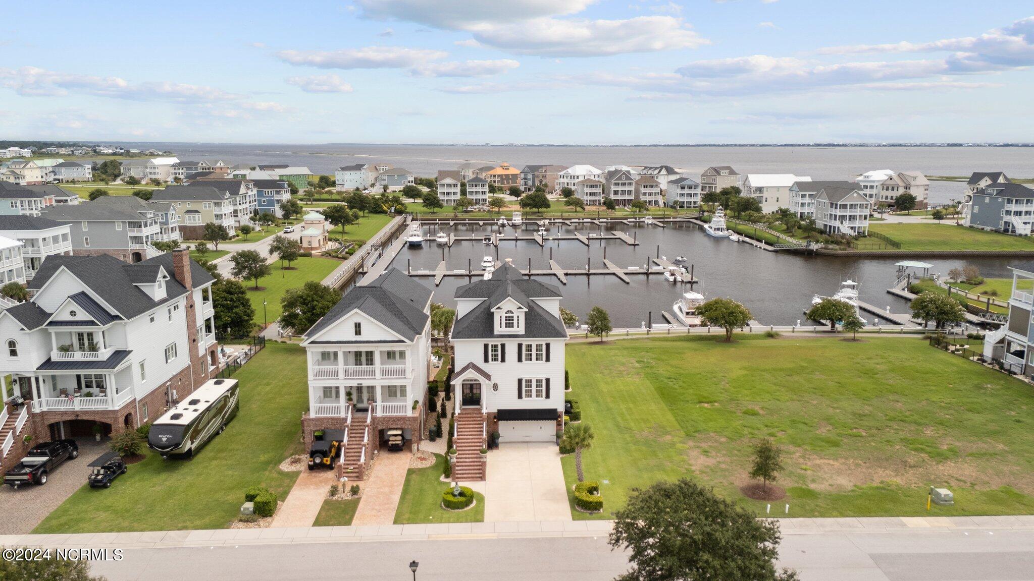 458 Kensington Place