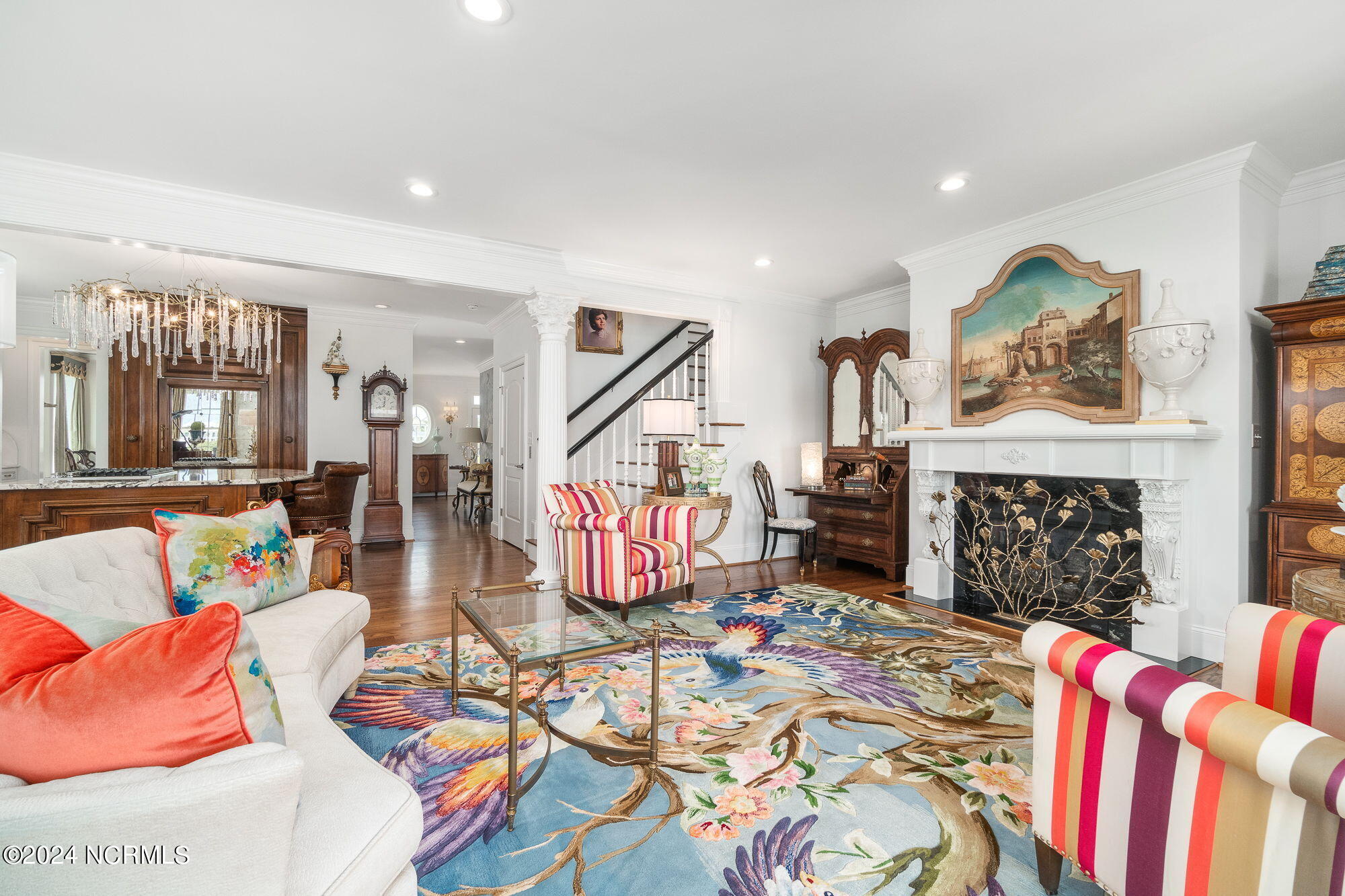 458 Kensington Place