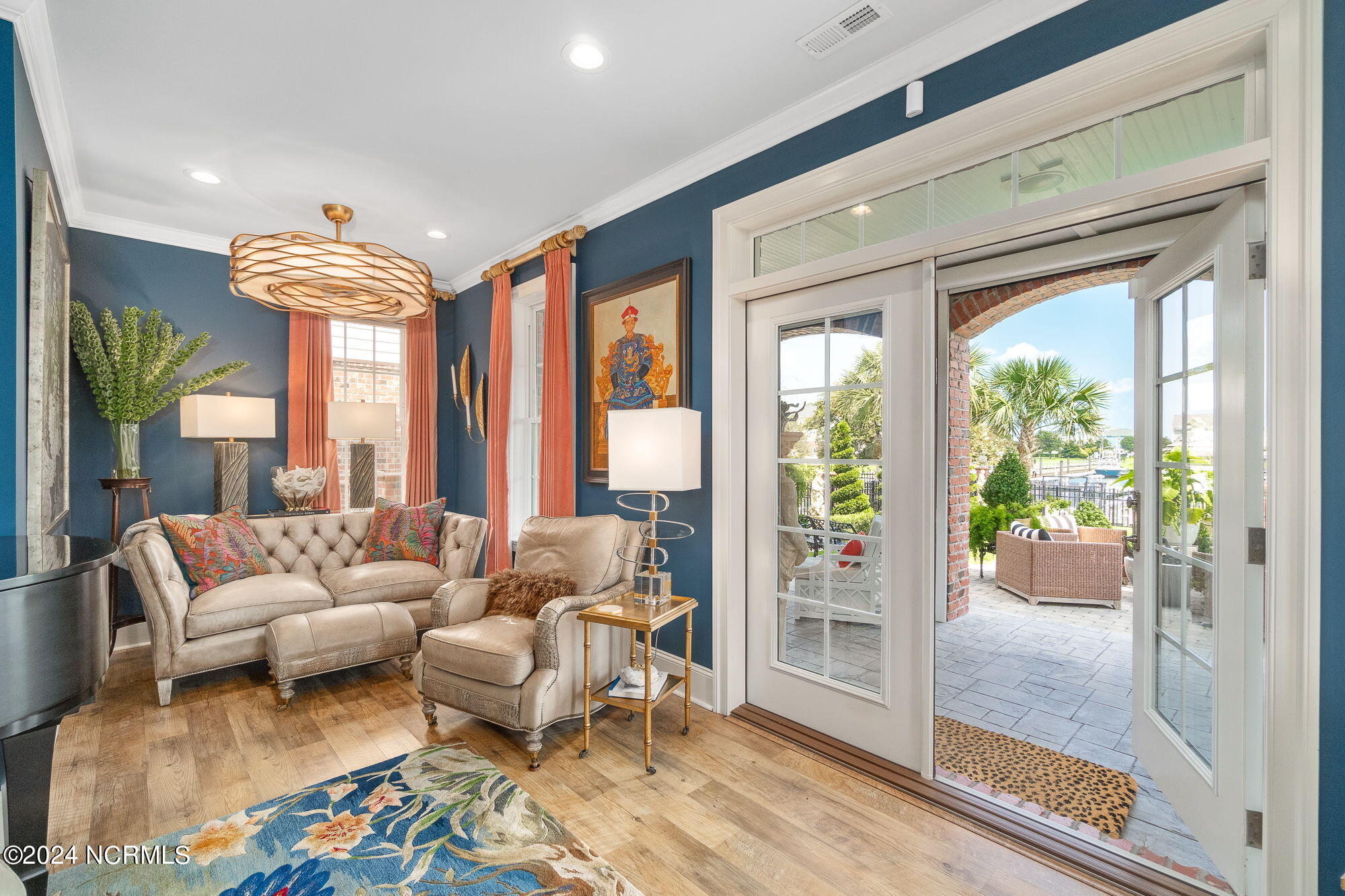 458 Kensington Place