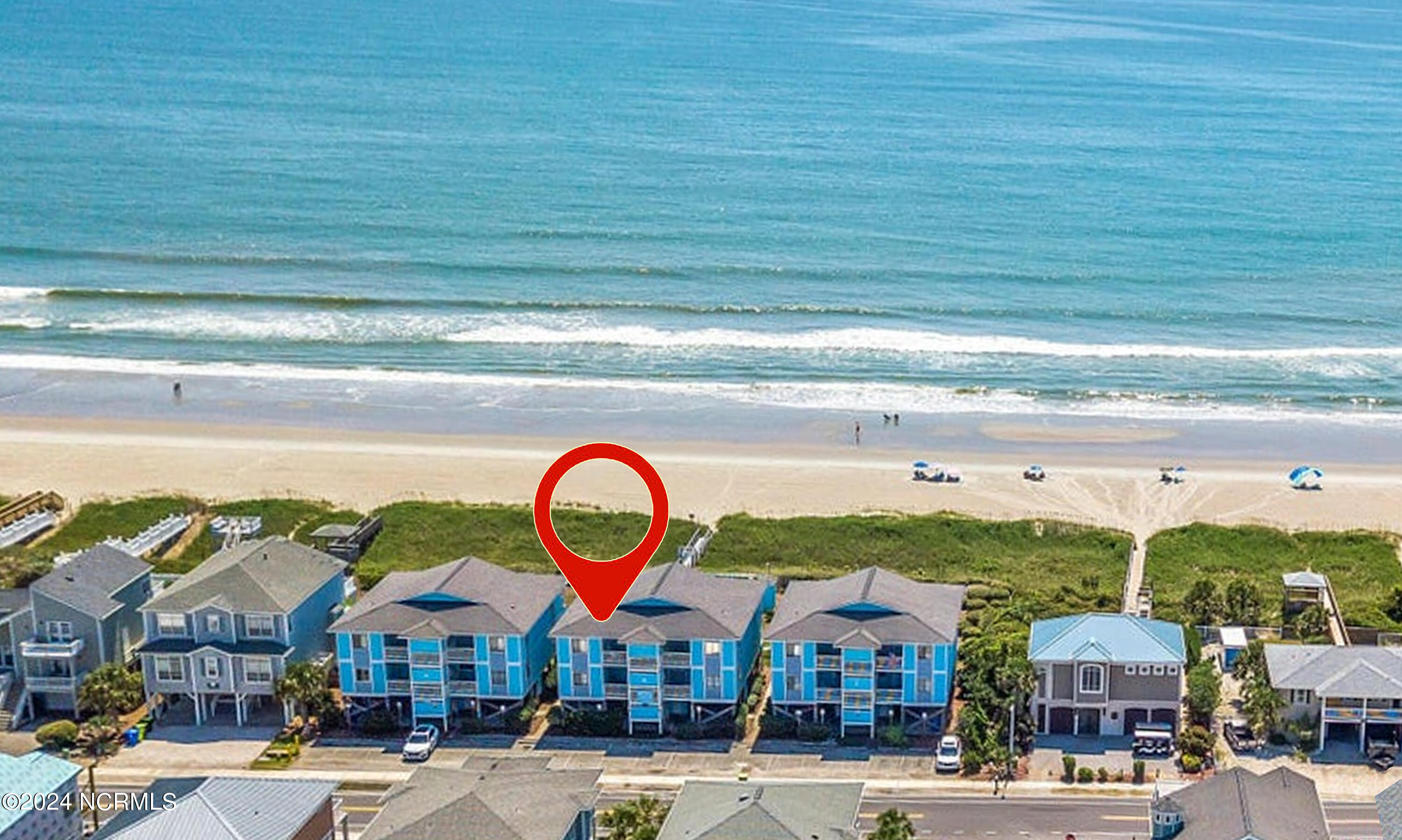 101 W First Street, B3