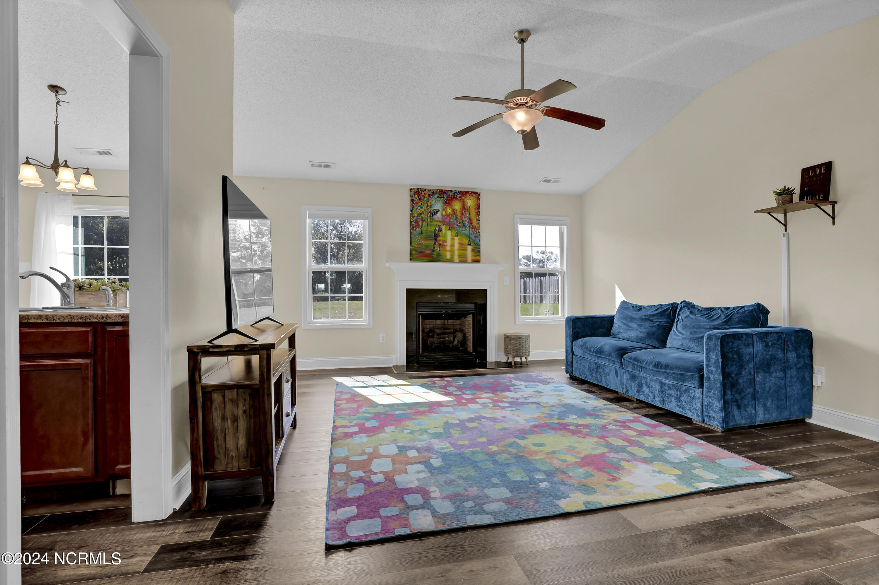 412 Jessica Court