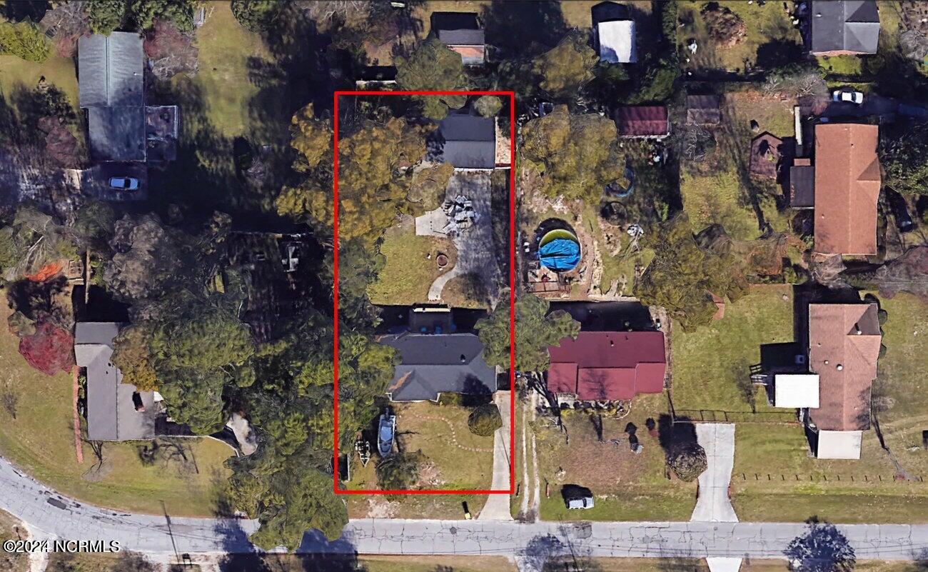 4121 Lockwood Drive