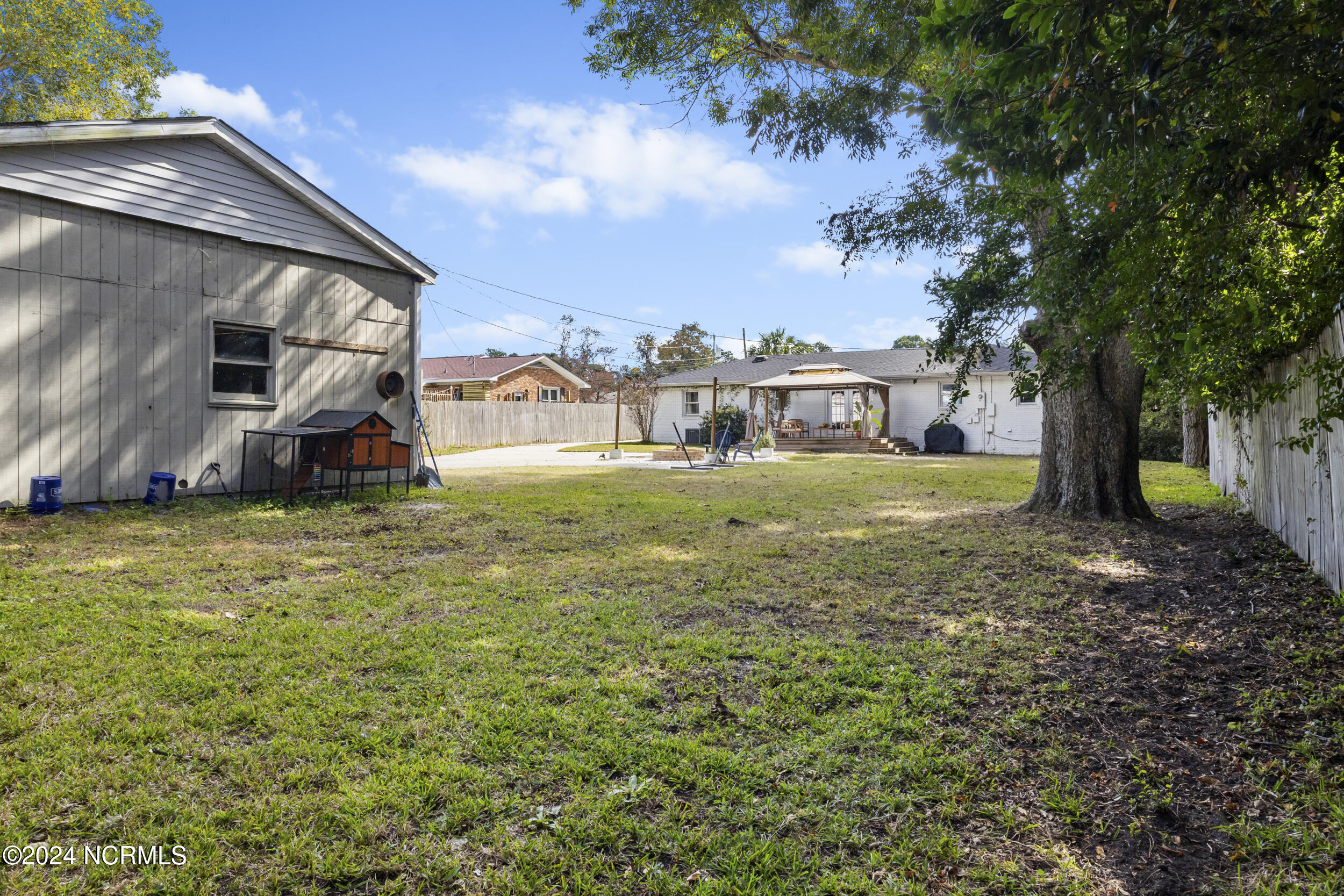4121 Lockwood Drive
