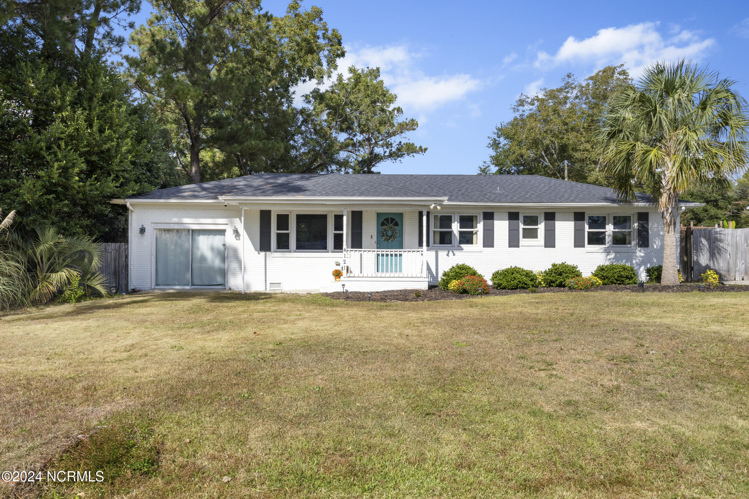 4121 Lockwood Drive