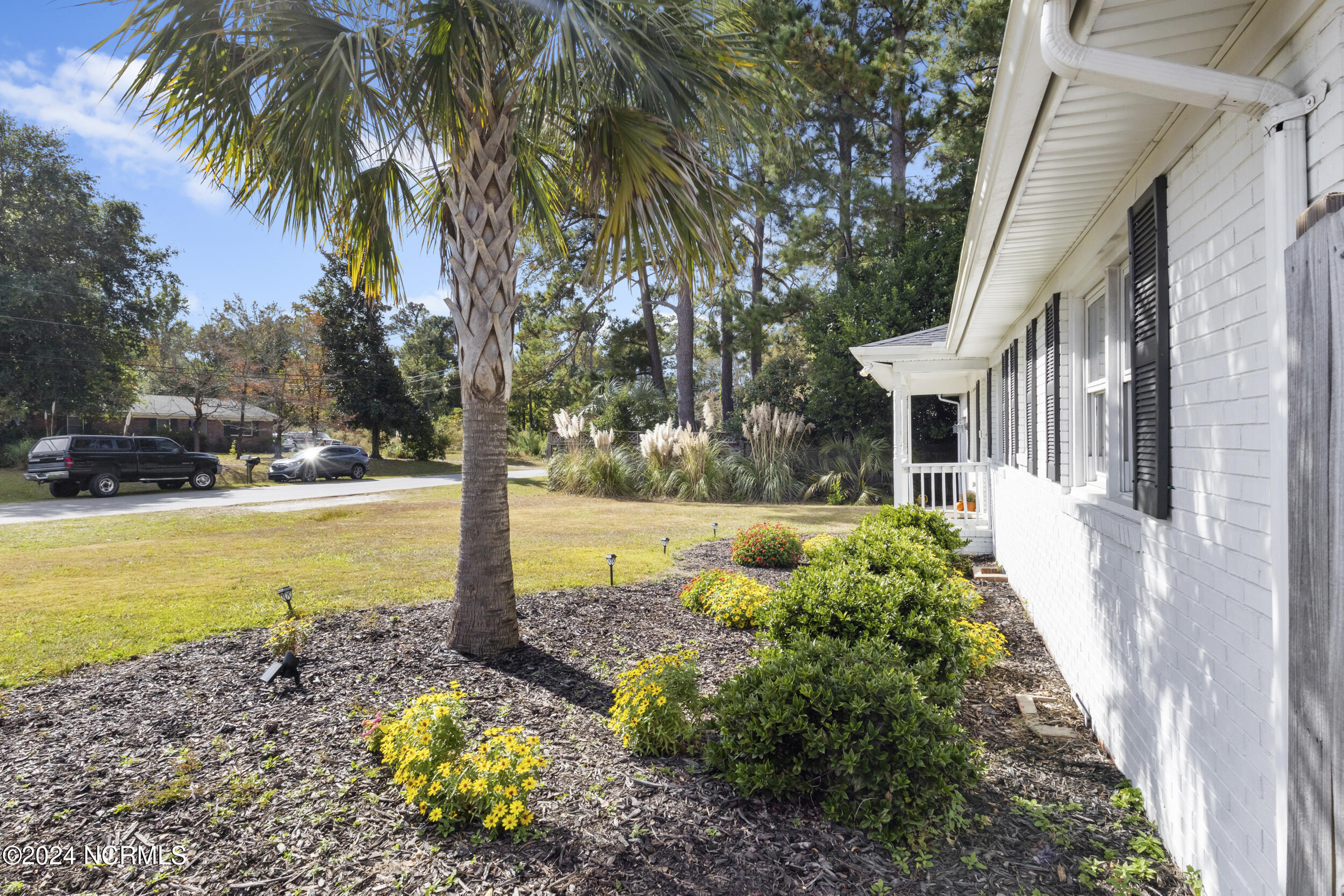 4121 Lockwood Drive