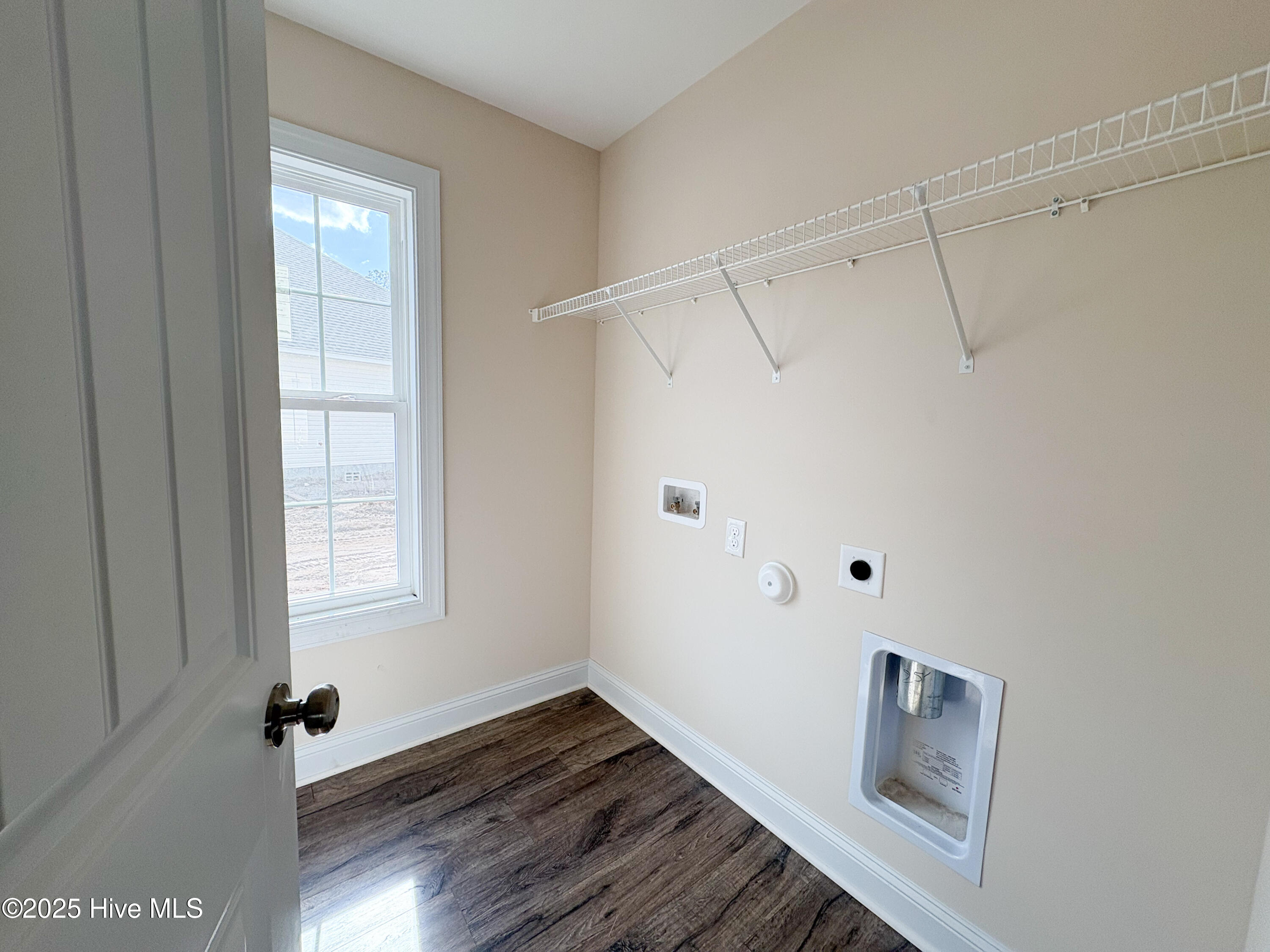 495 Pebble Shore Drive