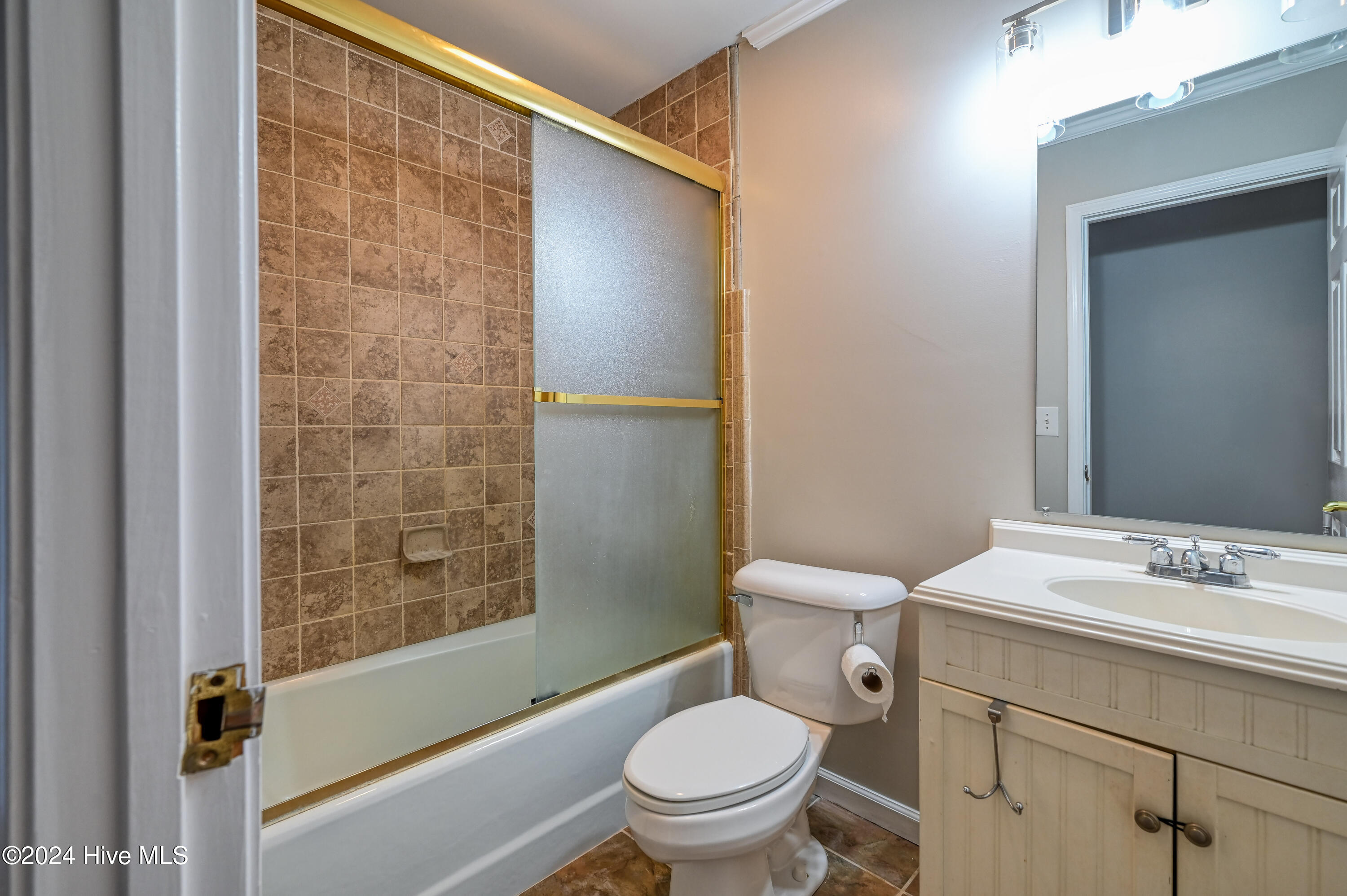 181 Manhollow Church Road