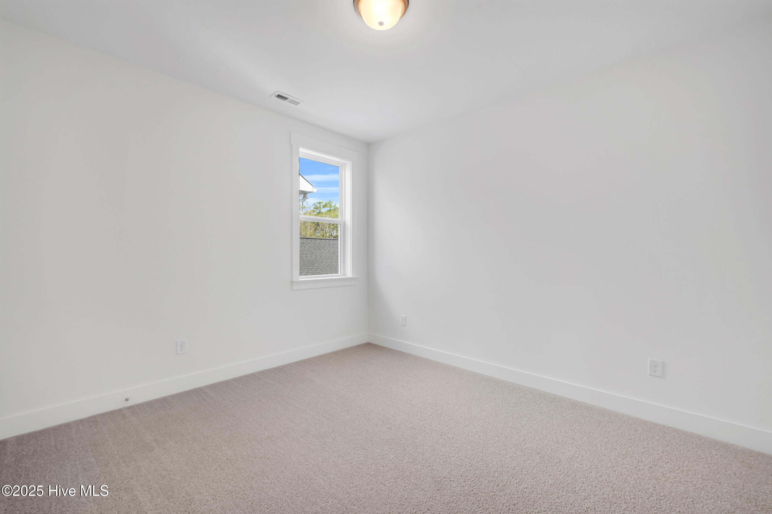 3833 Mason Port Drive, 102