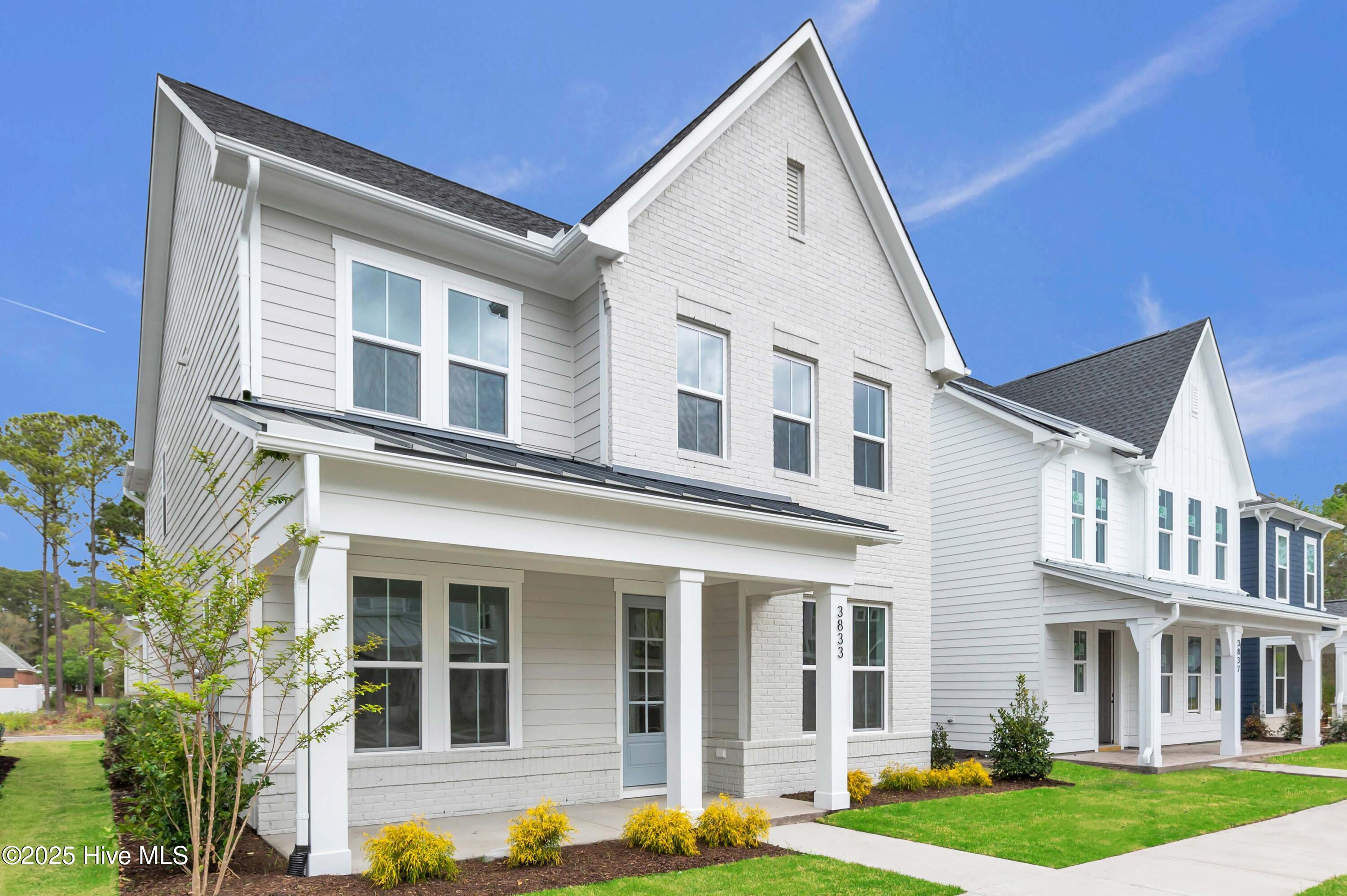 3833 Mason Port Drive, 102