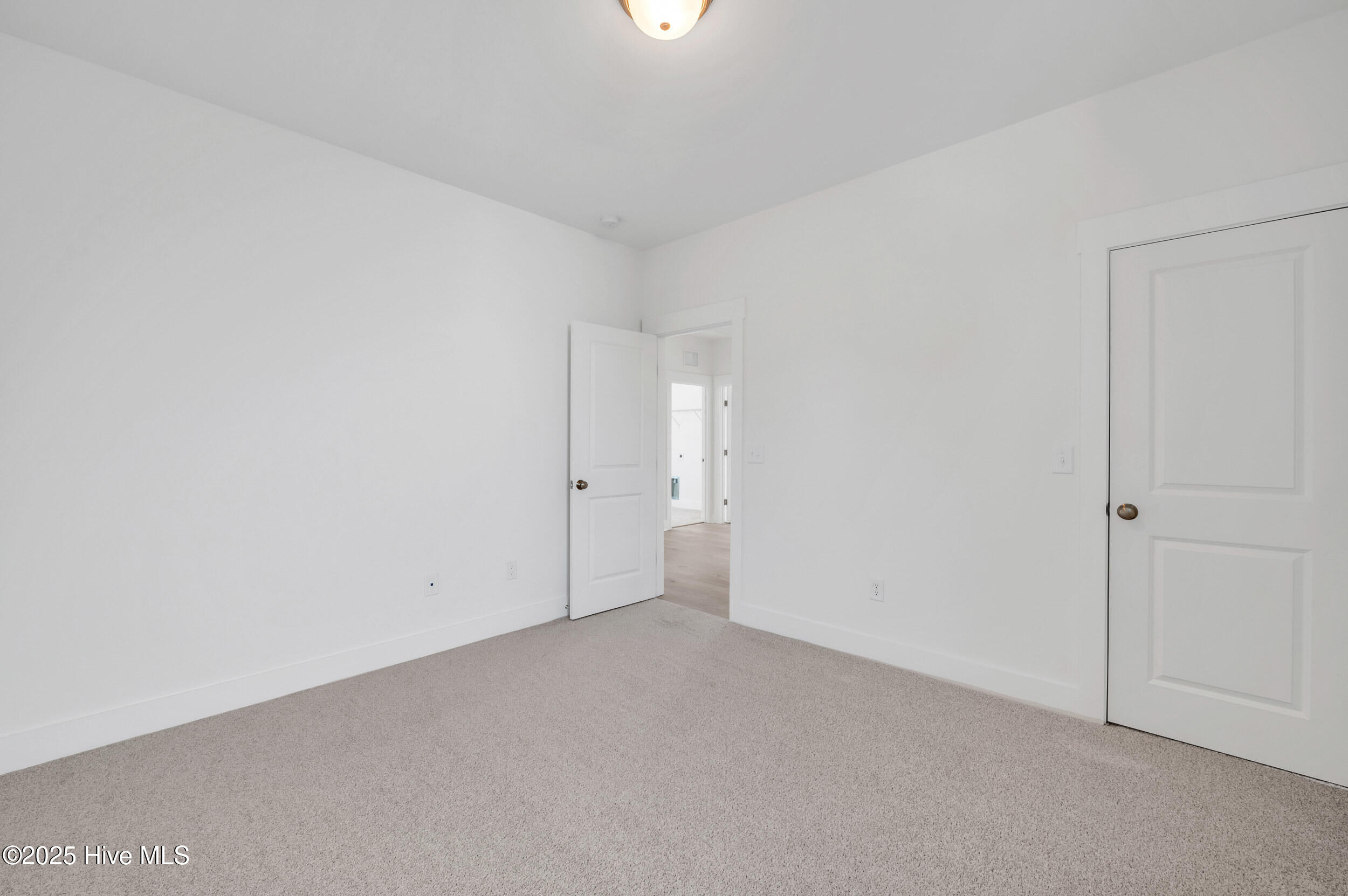 3833 Mason Port Drive, 102