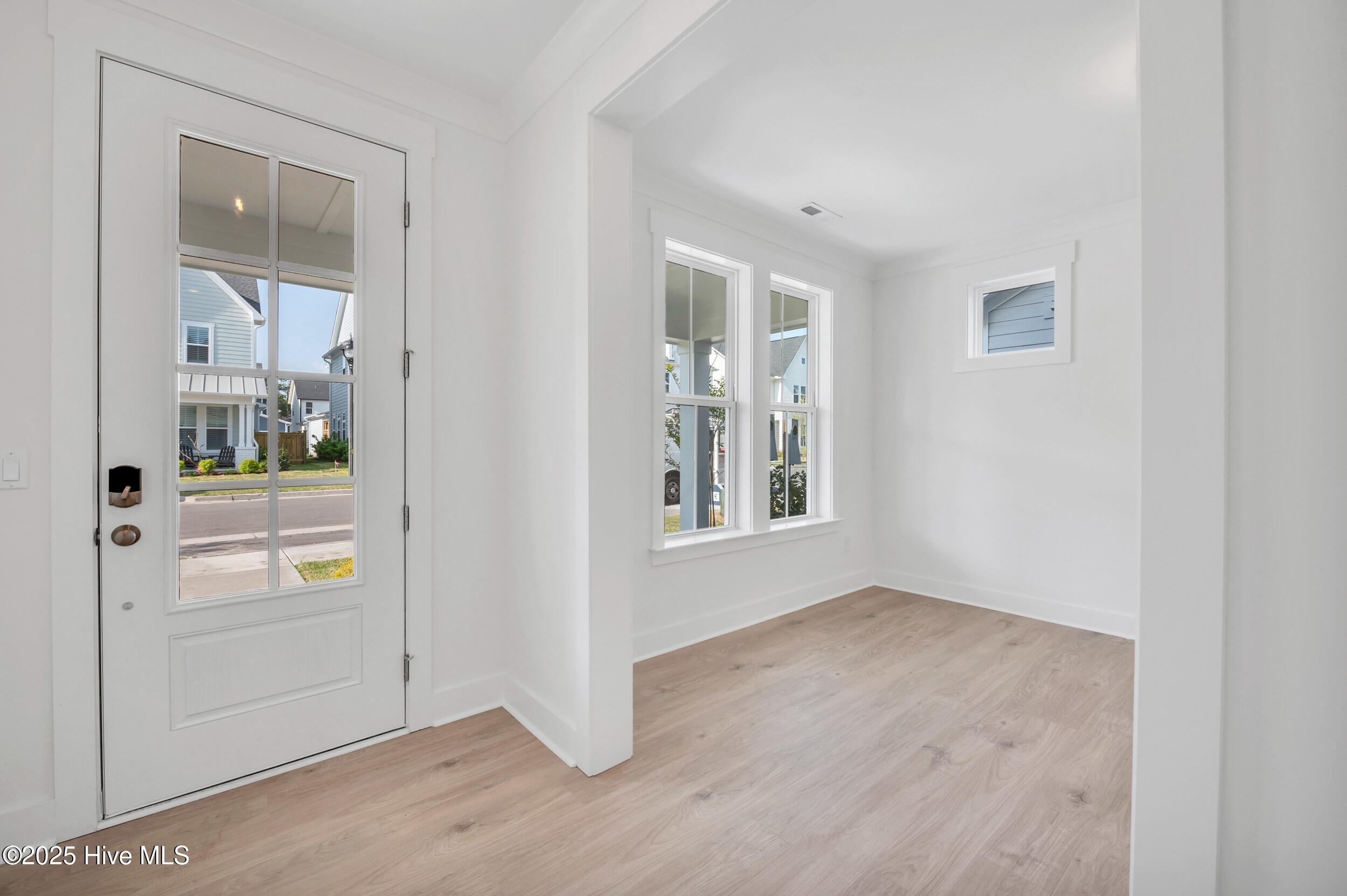 3833 Mason Port Drive, 102