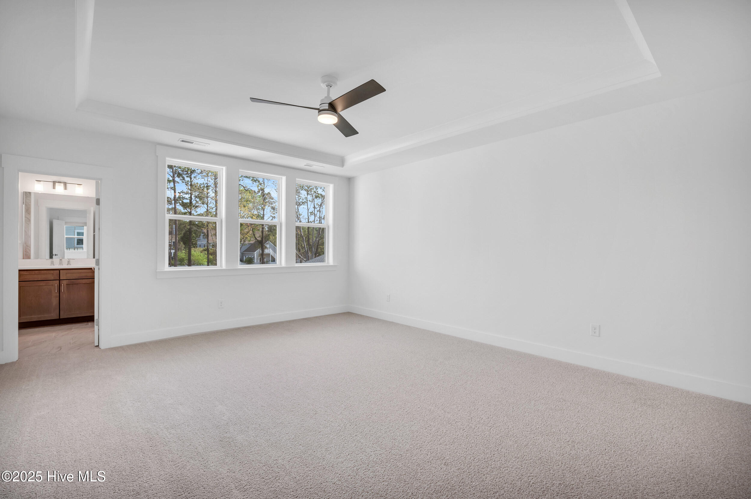 3833 Mason Port Drive, 102