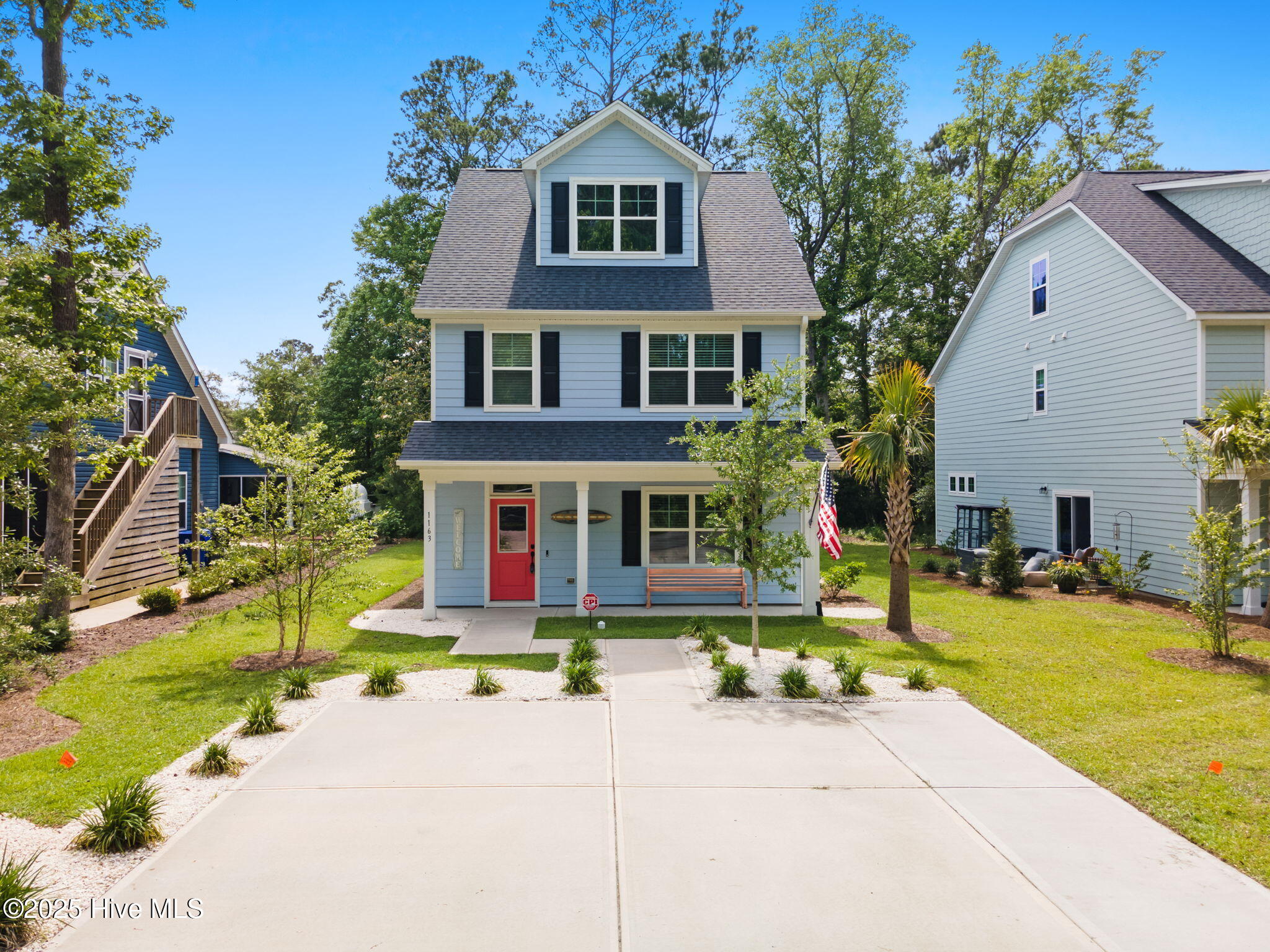 1163 N Caswell Avenue