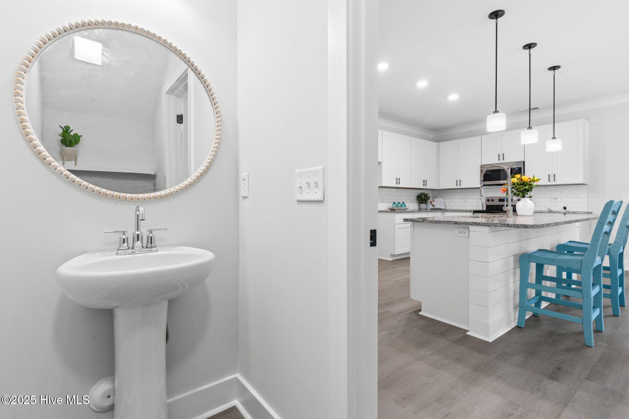 1163 N Caswell Avenue