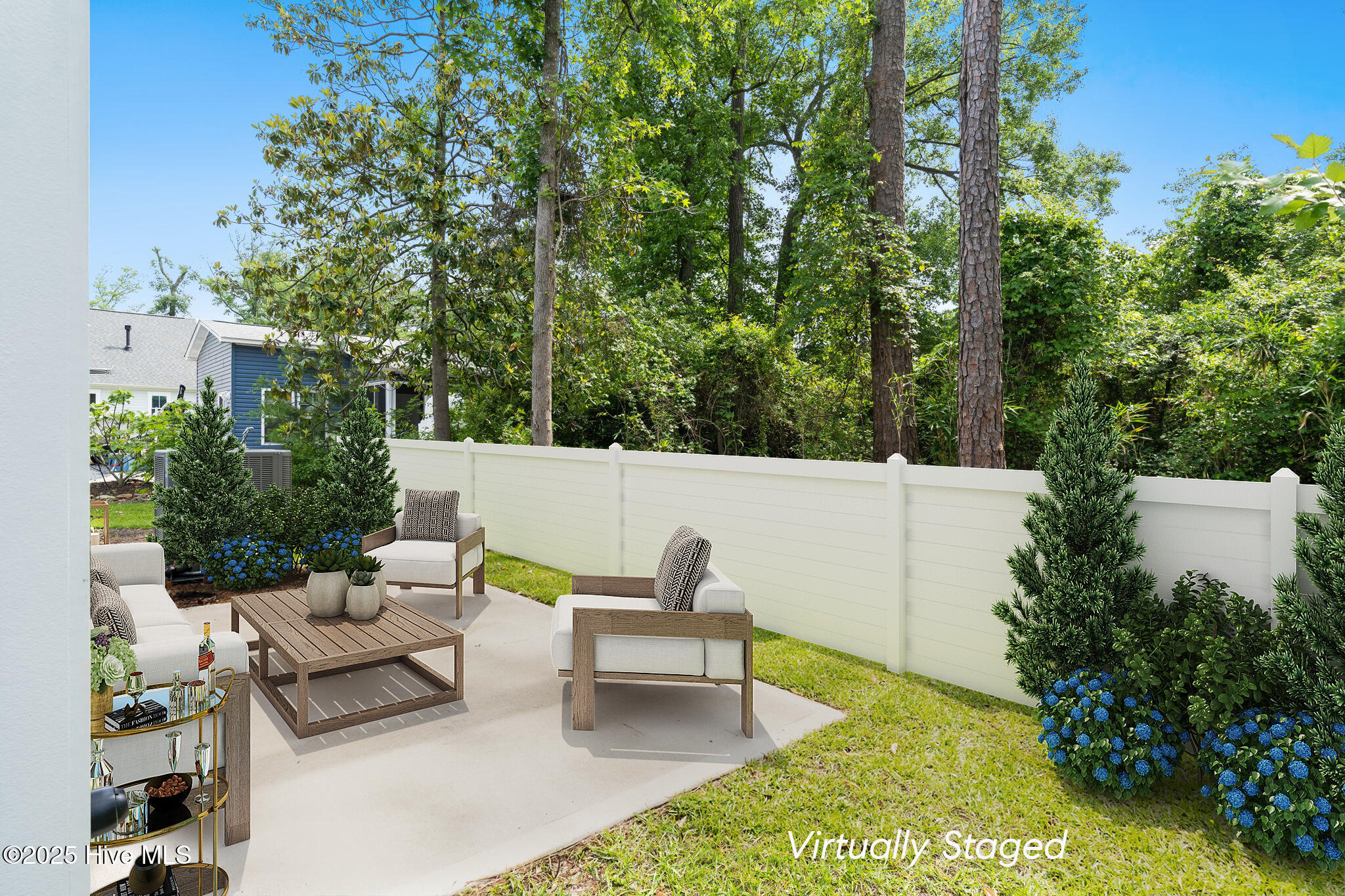 1163 N Caswell Avenue