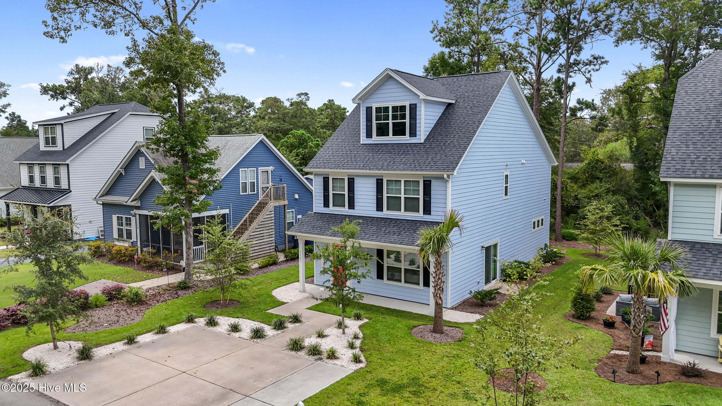 1163 N Caswell Avenue