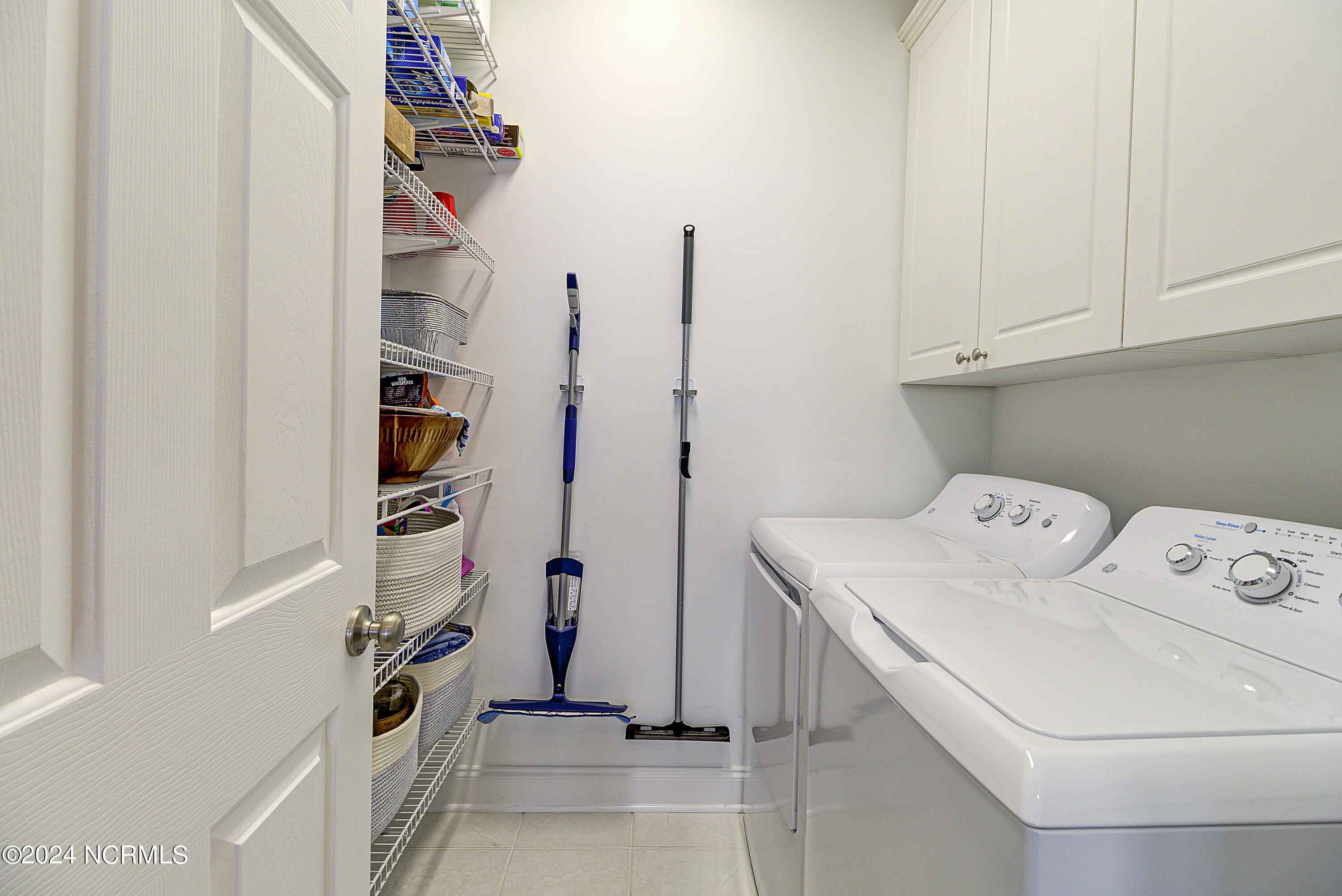 274 Silver Sloop Way