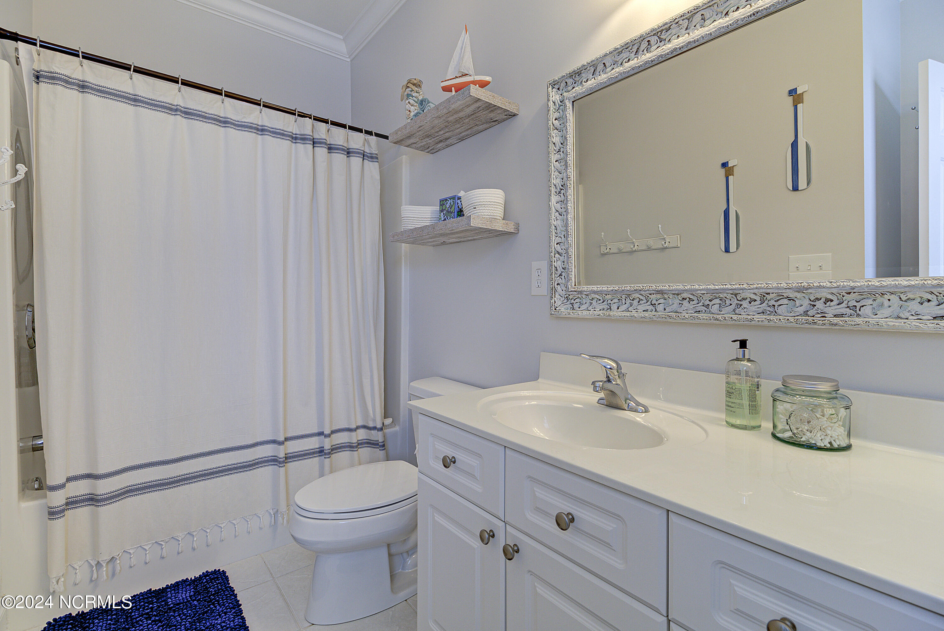 274 Silver Sloop Way