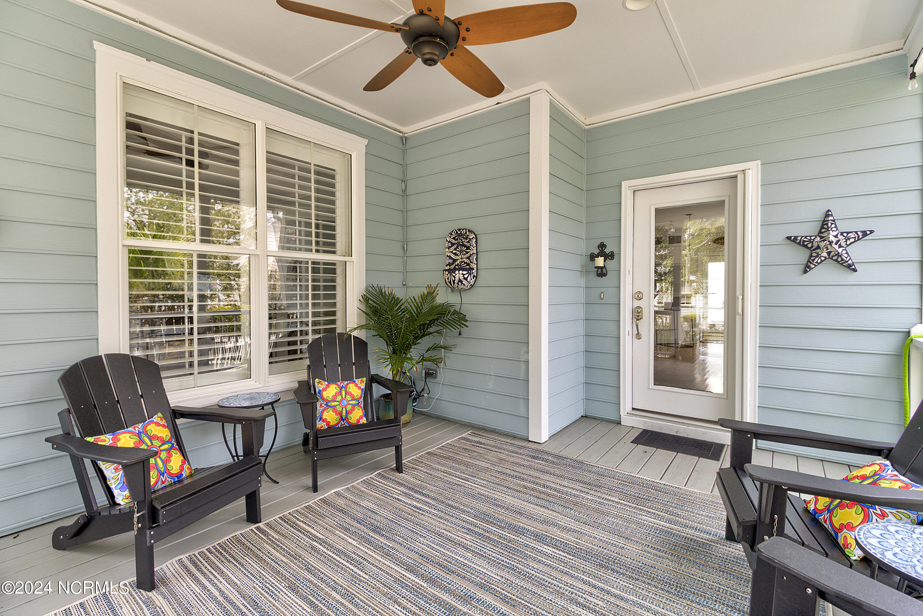 274 Silver Sloop Way