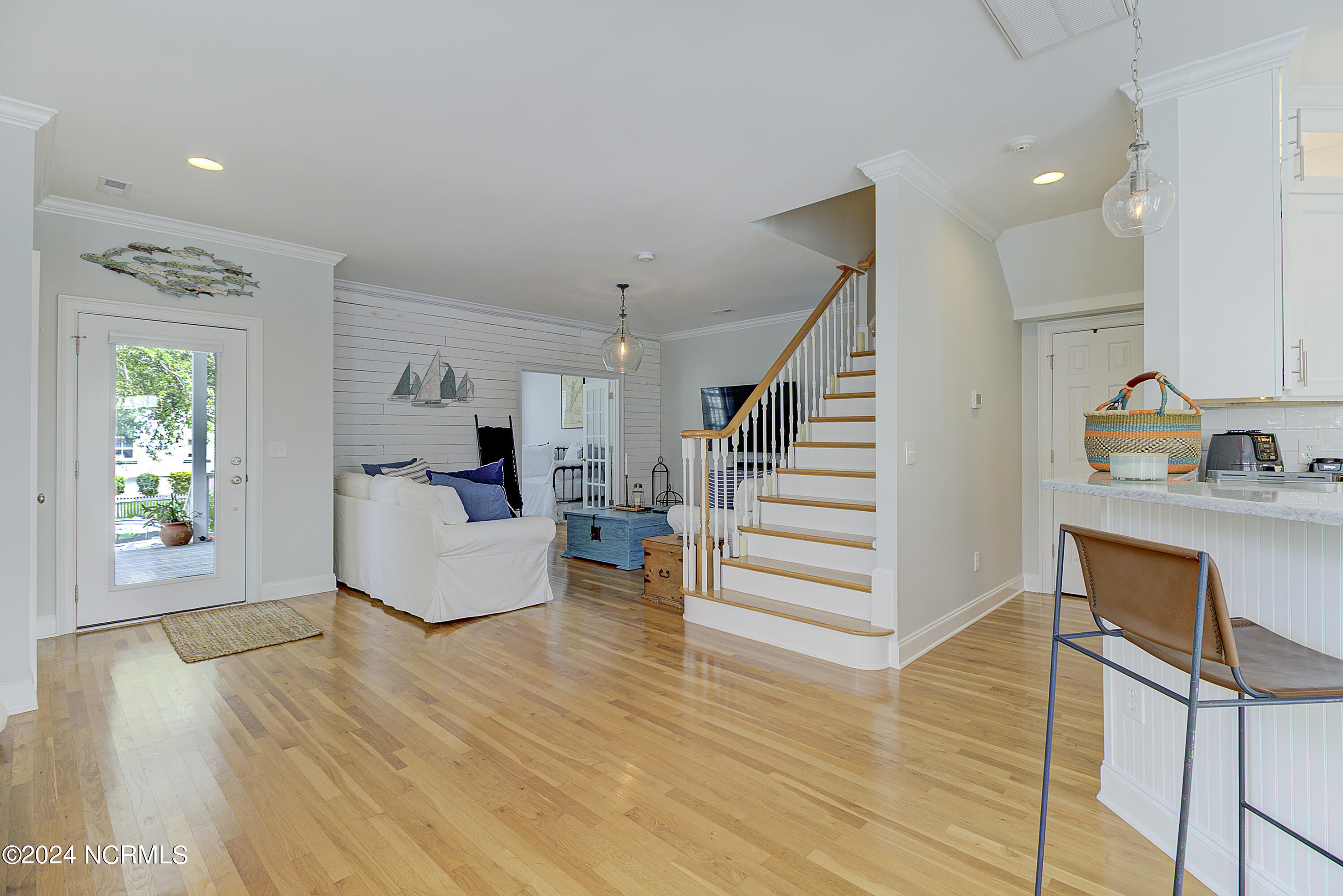 274 Silver Sloop Way