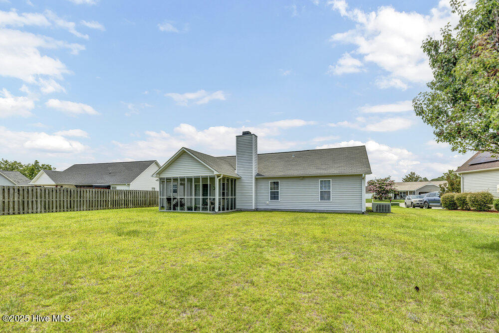 1606 Cotswald Court