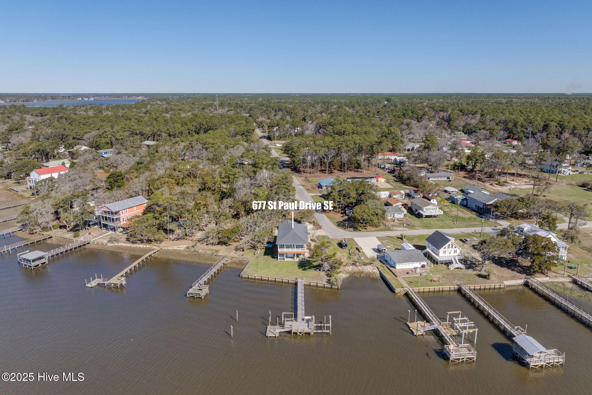 677 Saint Paul Drive SE
