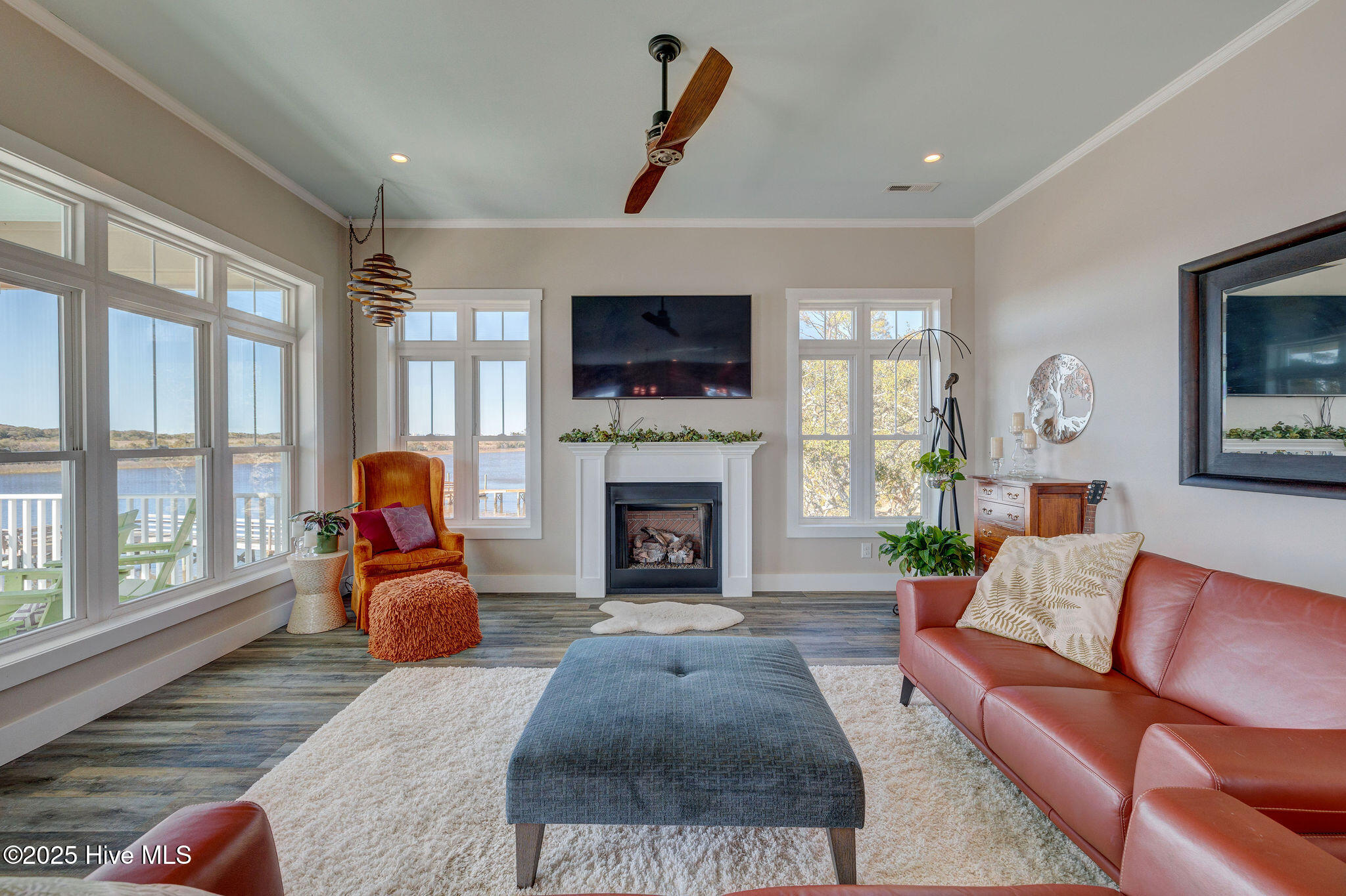 677 Saint Paul Drive SE