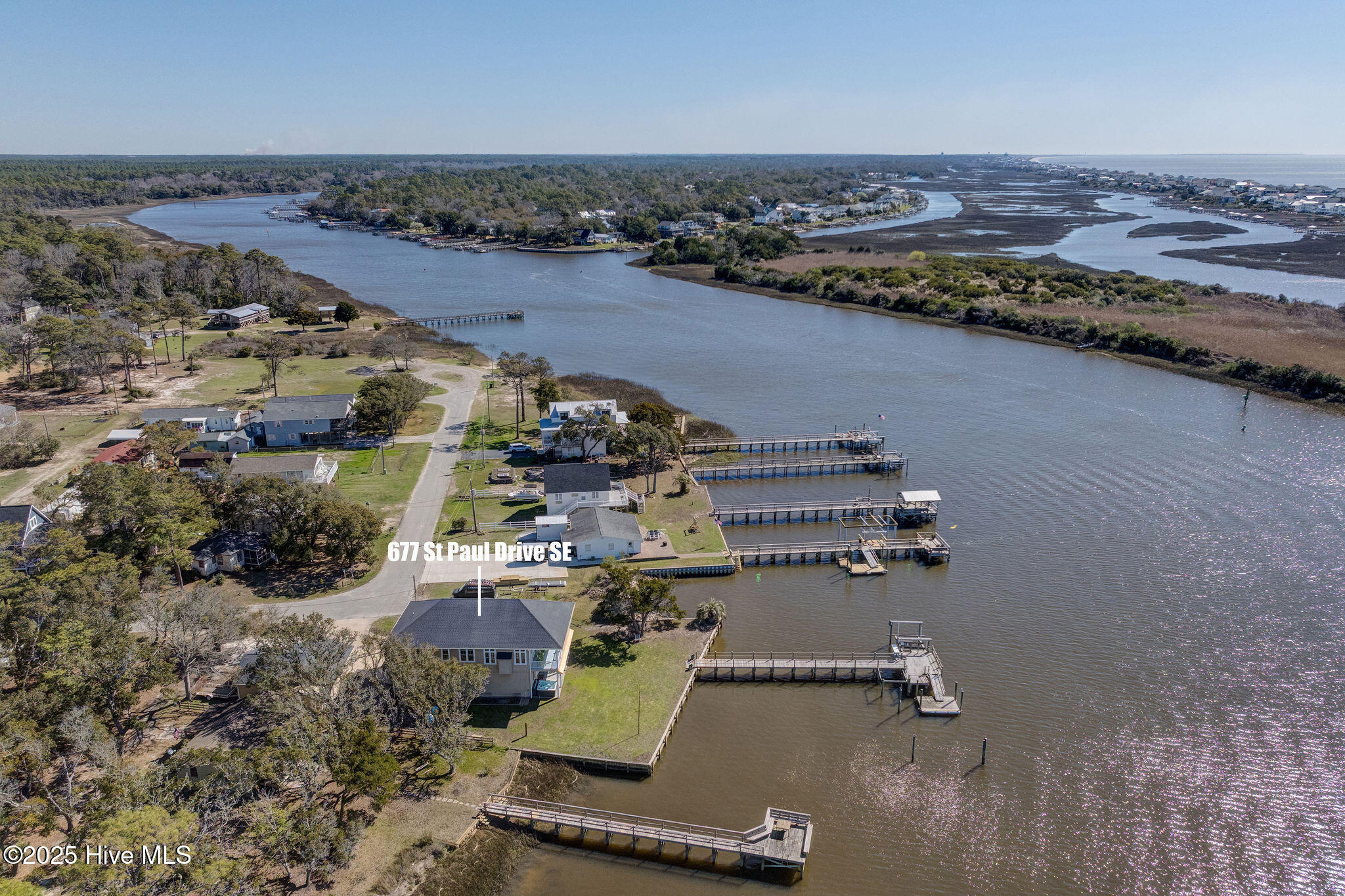 677 Saint Paul Drive SE