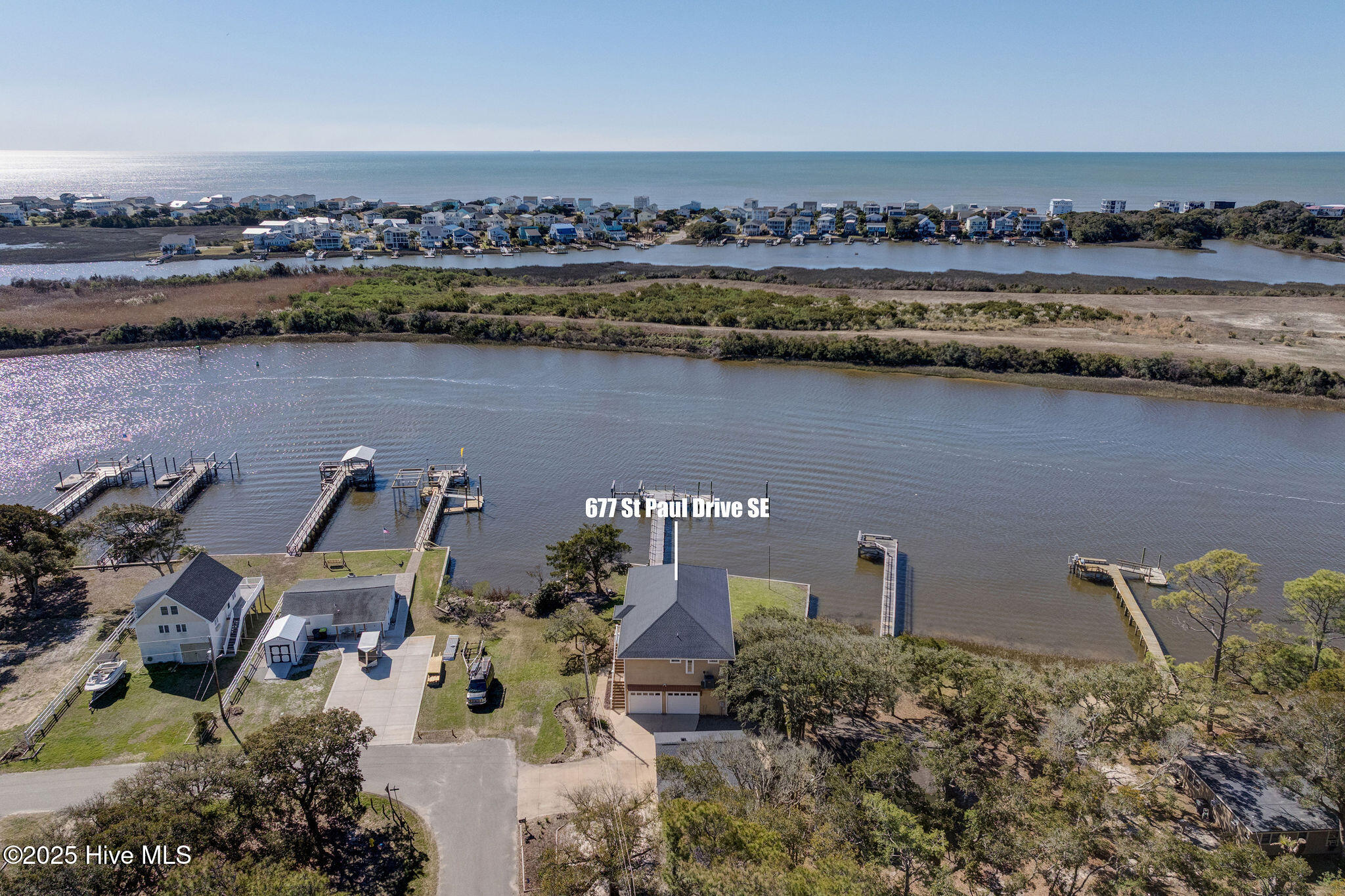 677 Saint Paul Drive SE