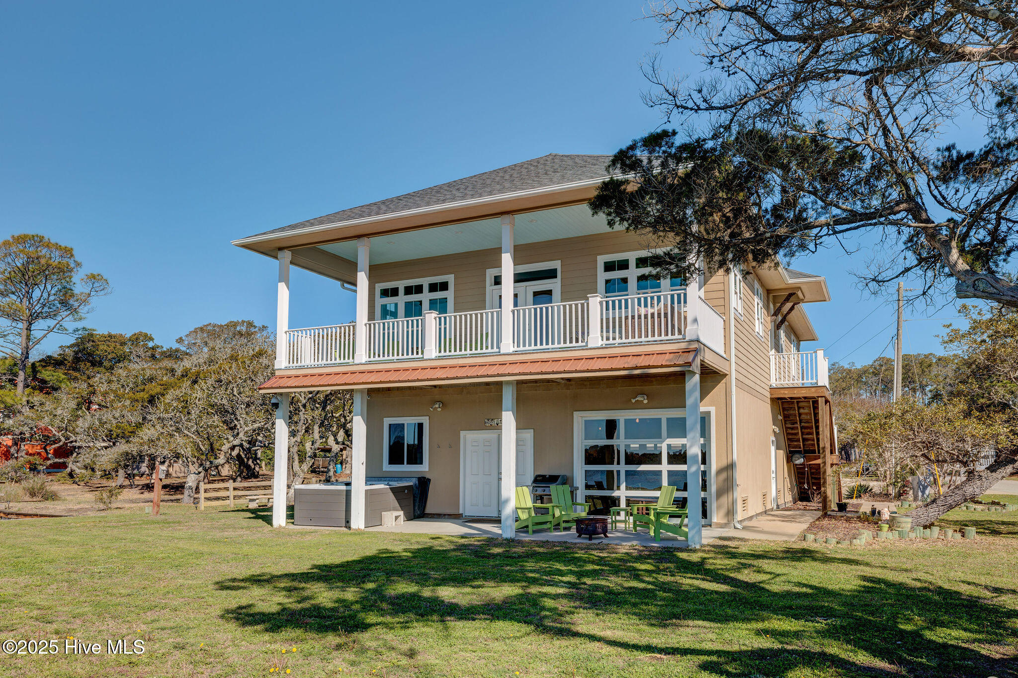 677 Saint Paul Drive SE