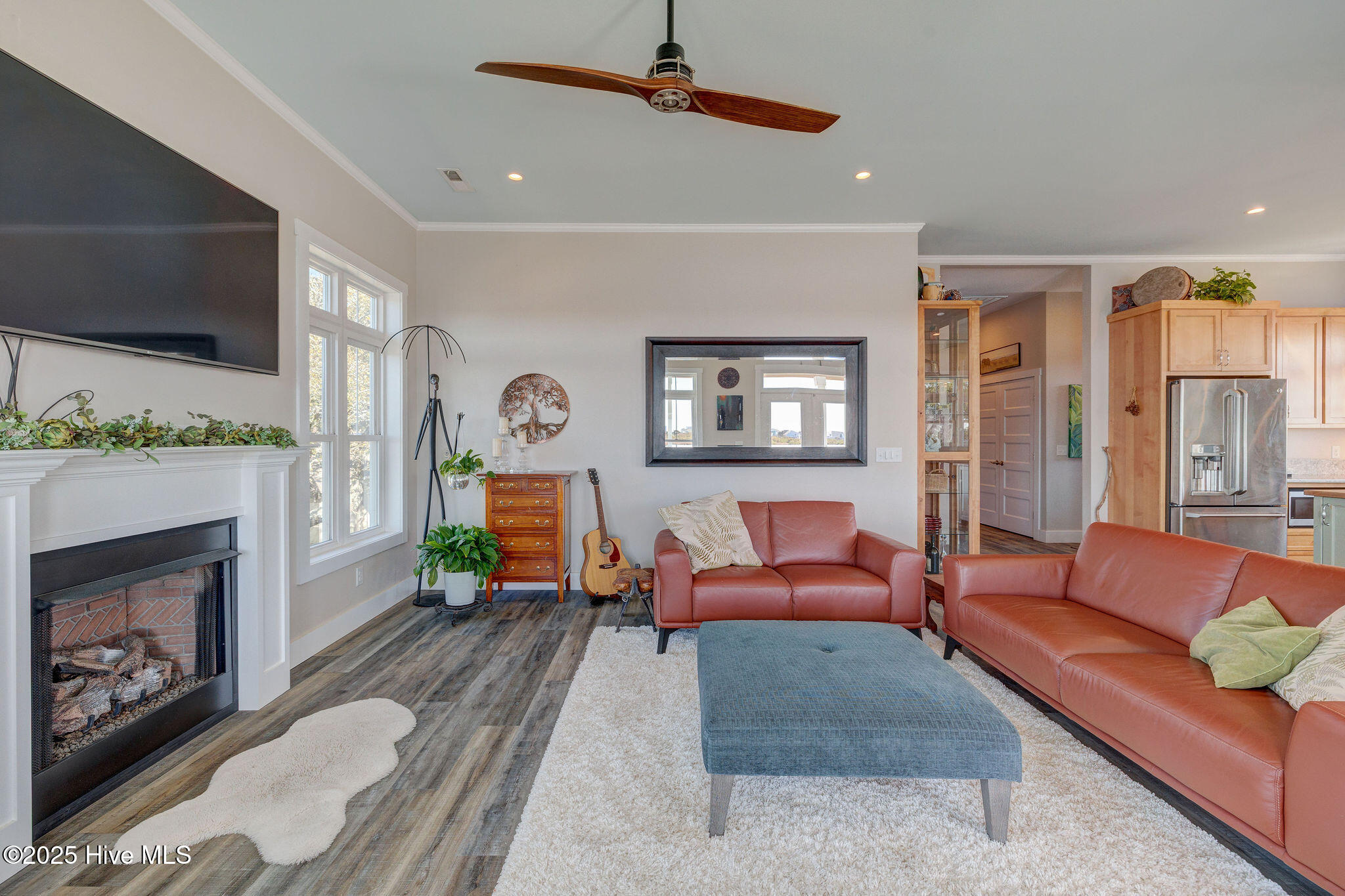 677 Saint Paul Drive SE