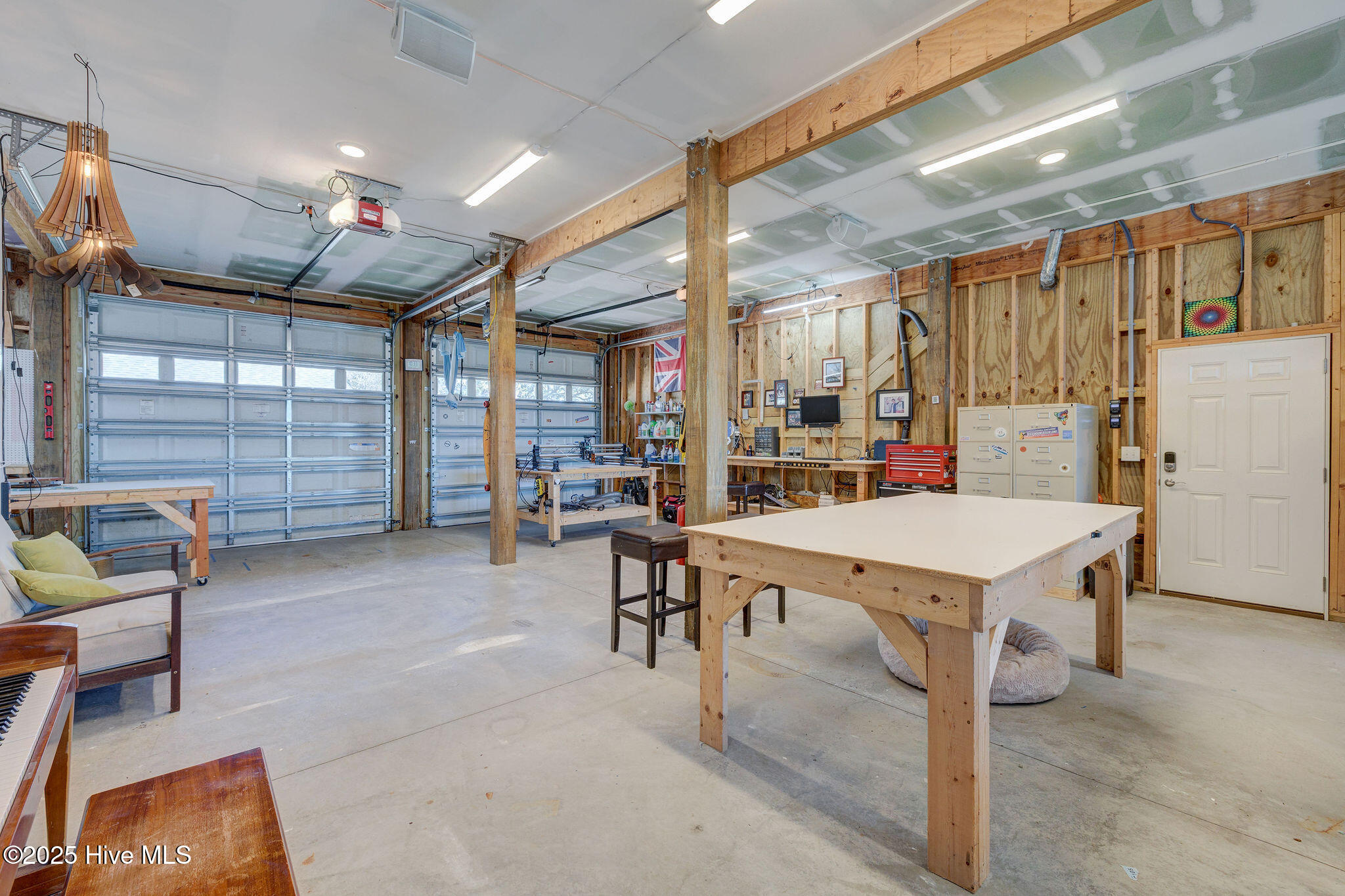 677 Saint Paul Drive SE