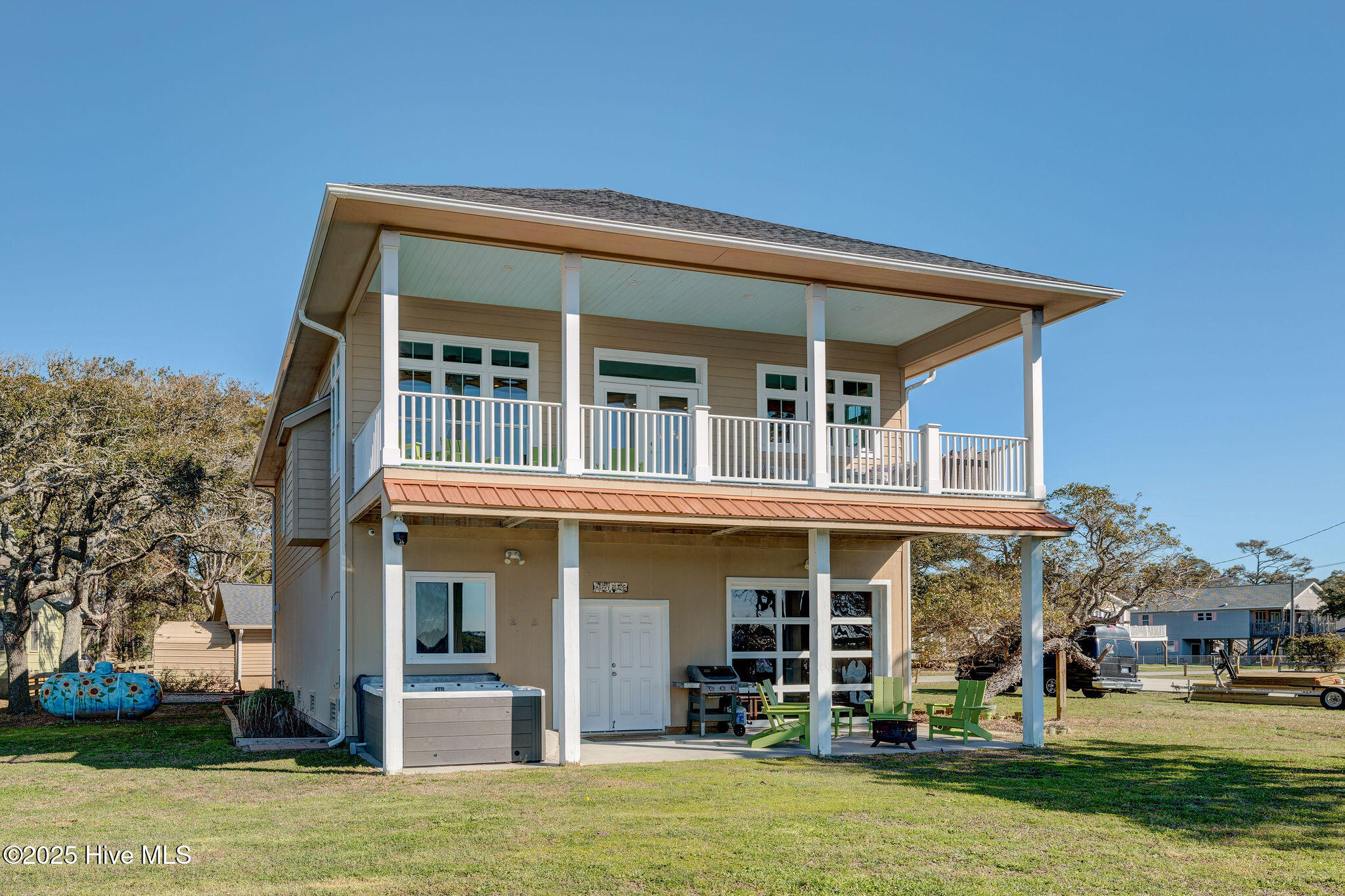 677 Saint Paul Drive SE