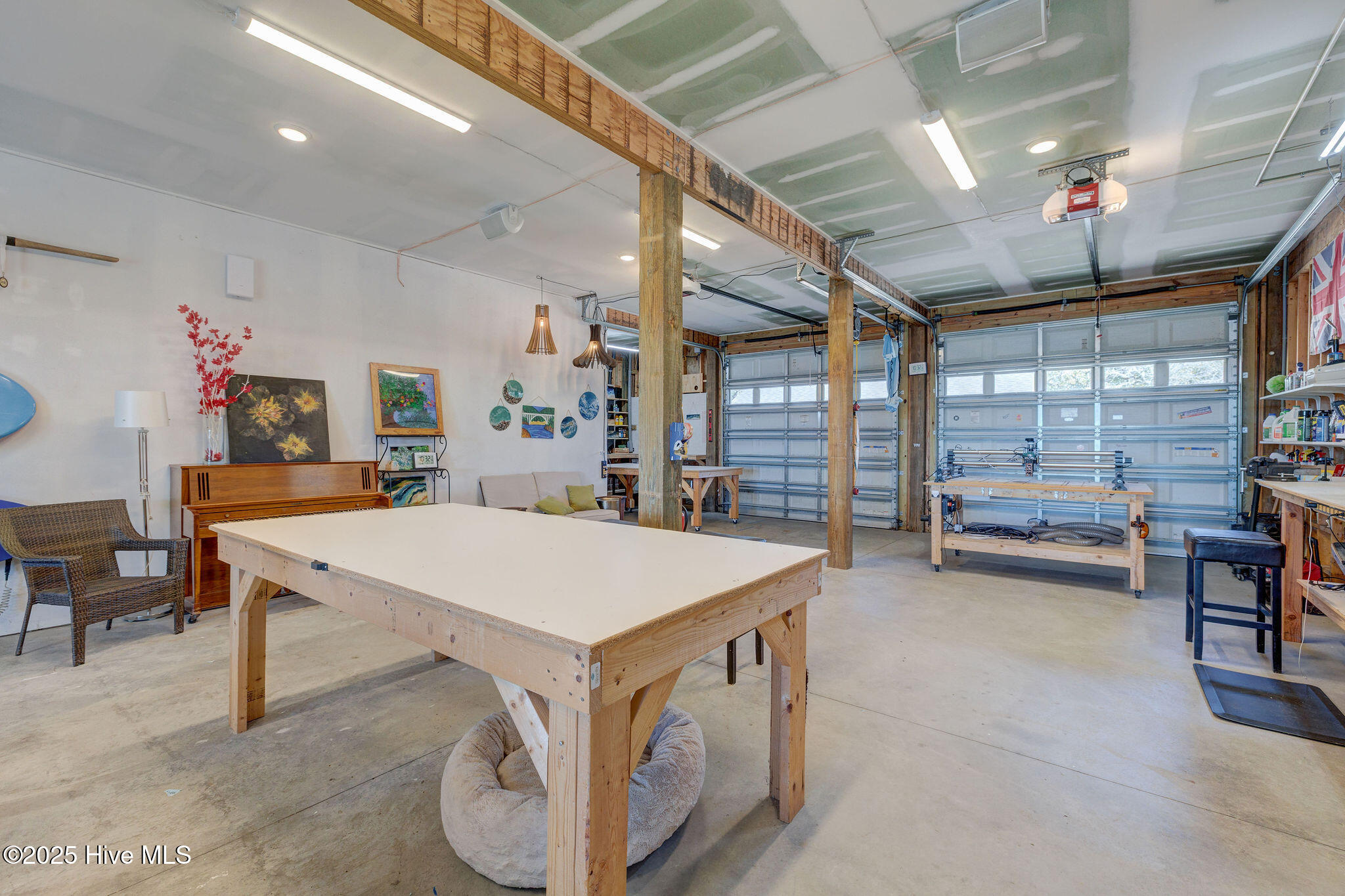 677 Saint Paul Drive SE