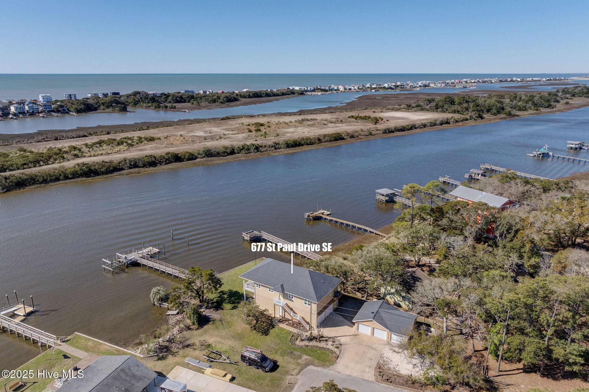 677 Saint Paul Drive SE