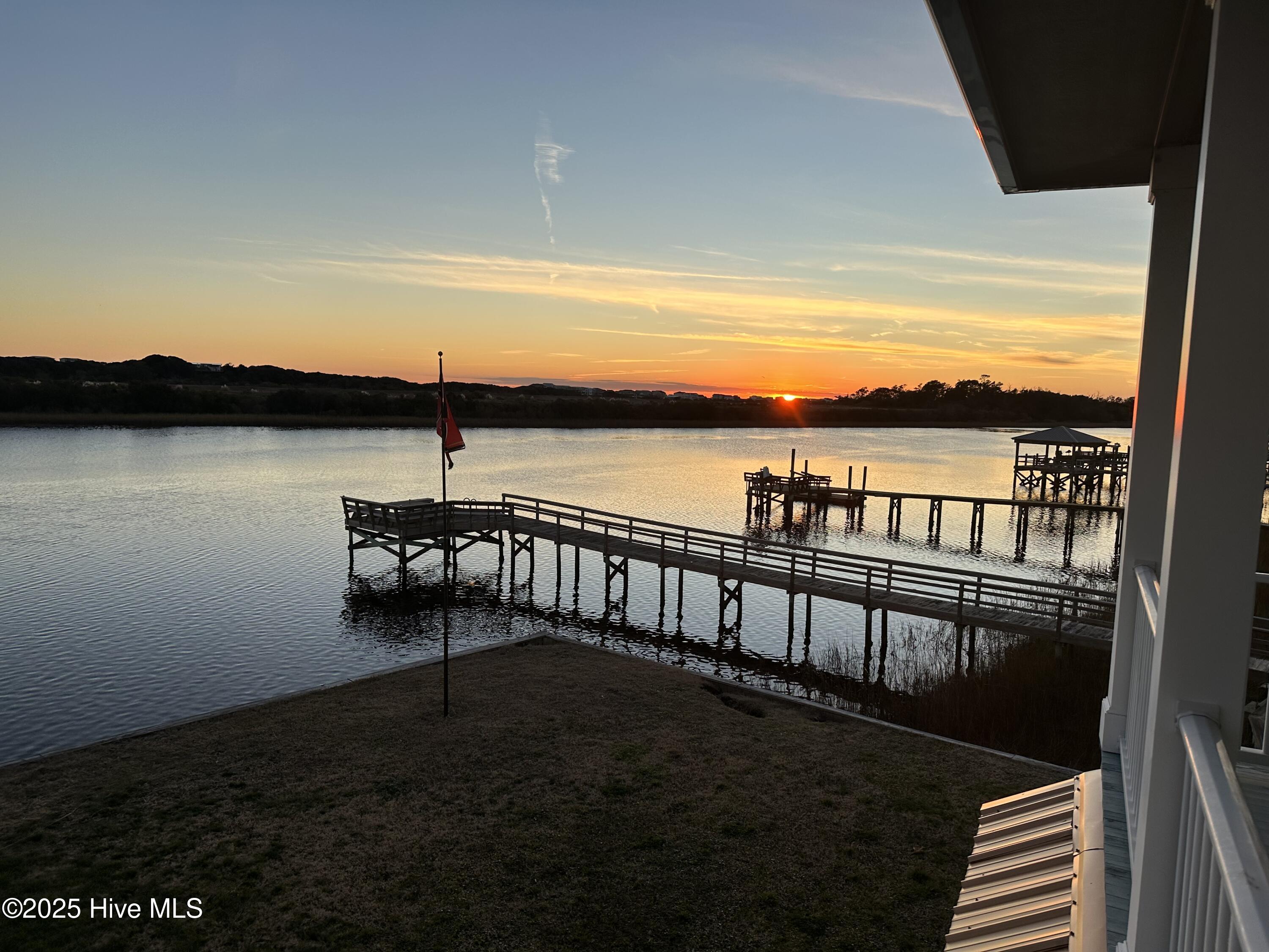 677 Saint Paul Drive SE