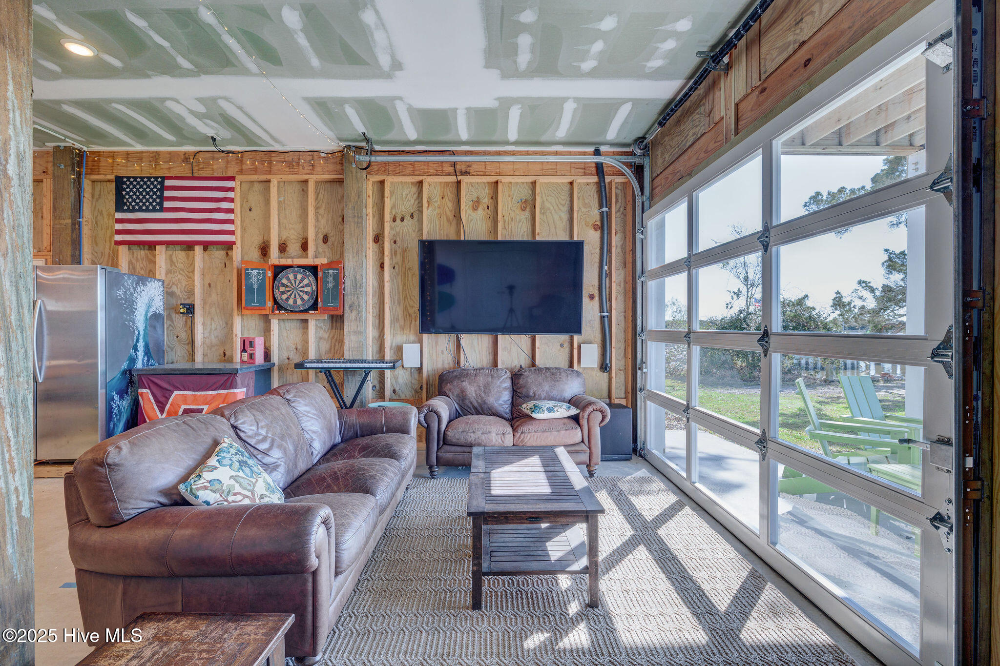 677 Saint Paul Drive SE