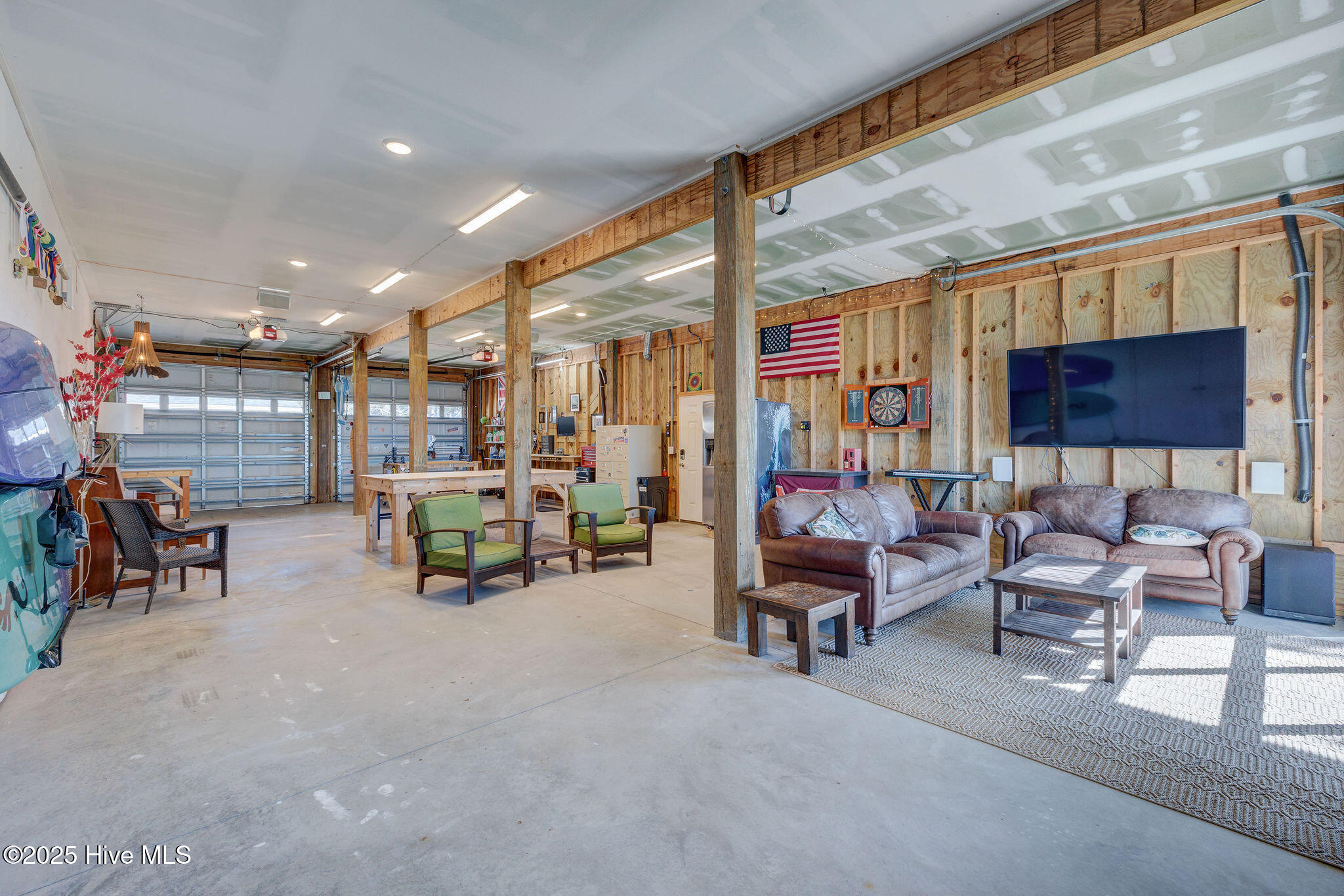 677 Saint Paul Drive SE