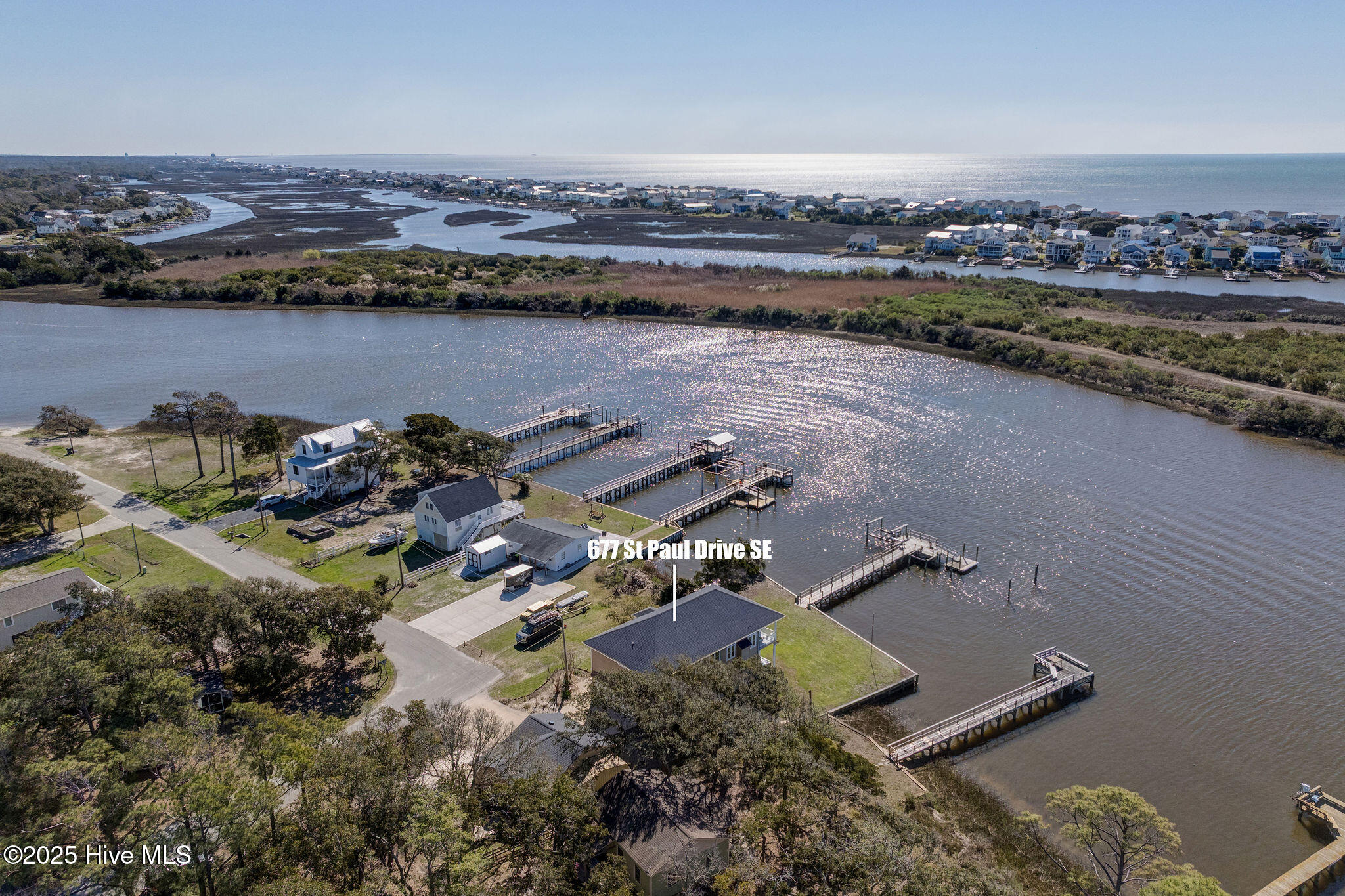 677 Saint Paul Drive SE