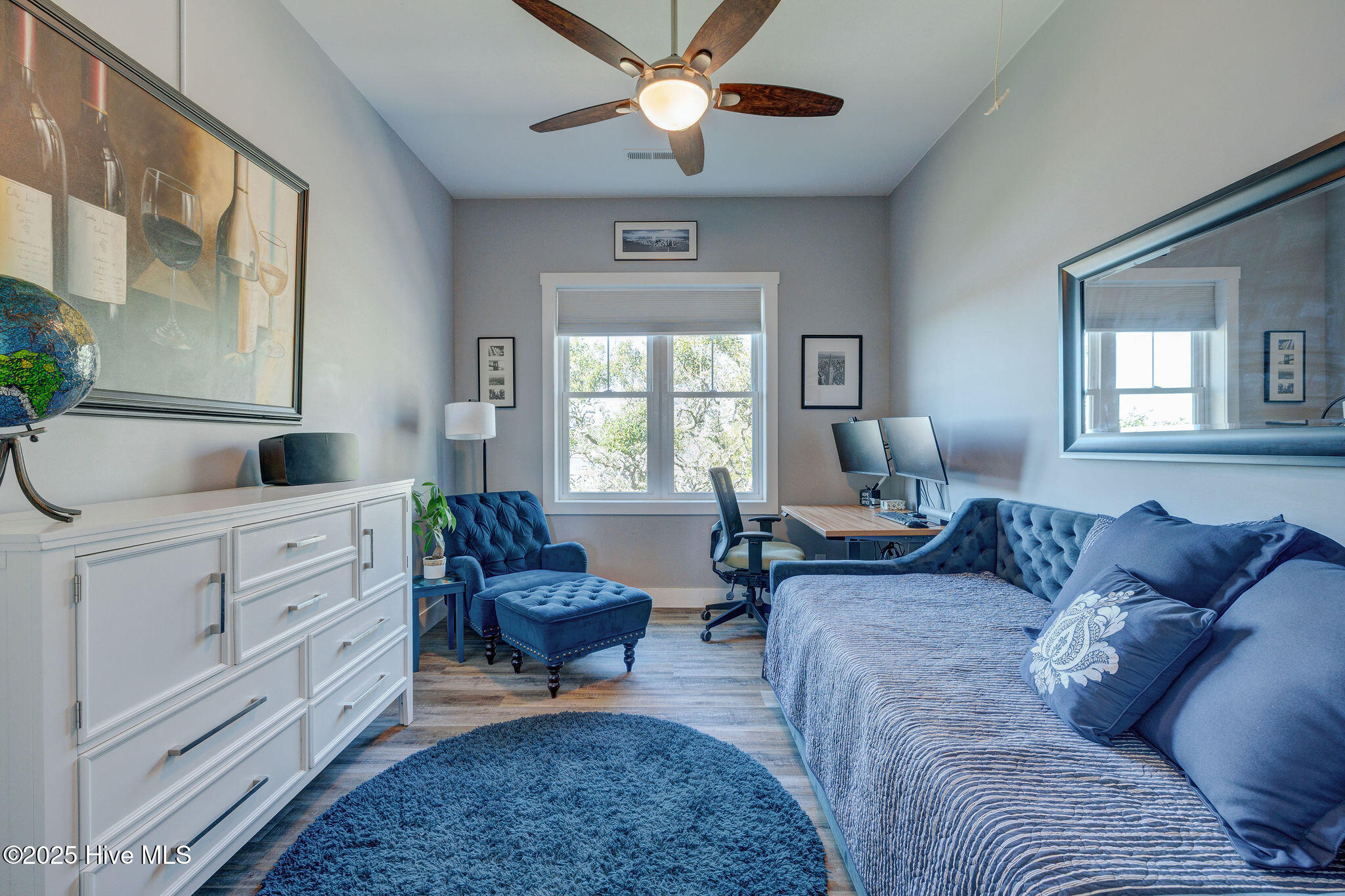 677 Saint Paul Drive SE