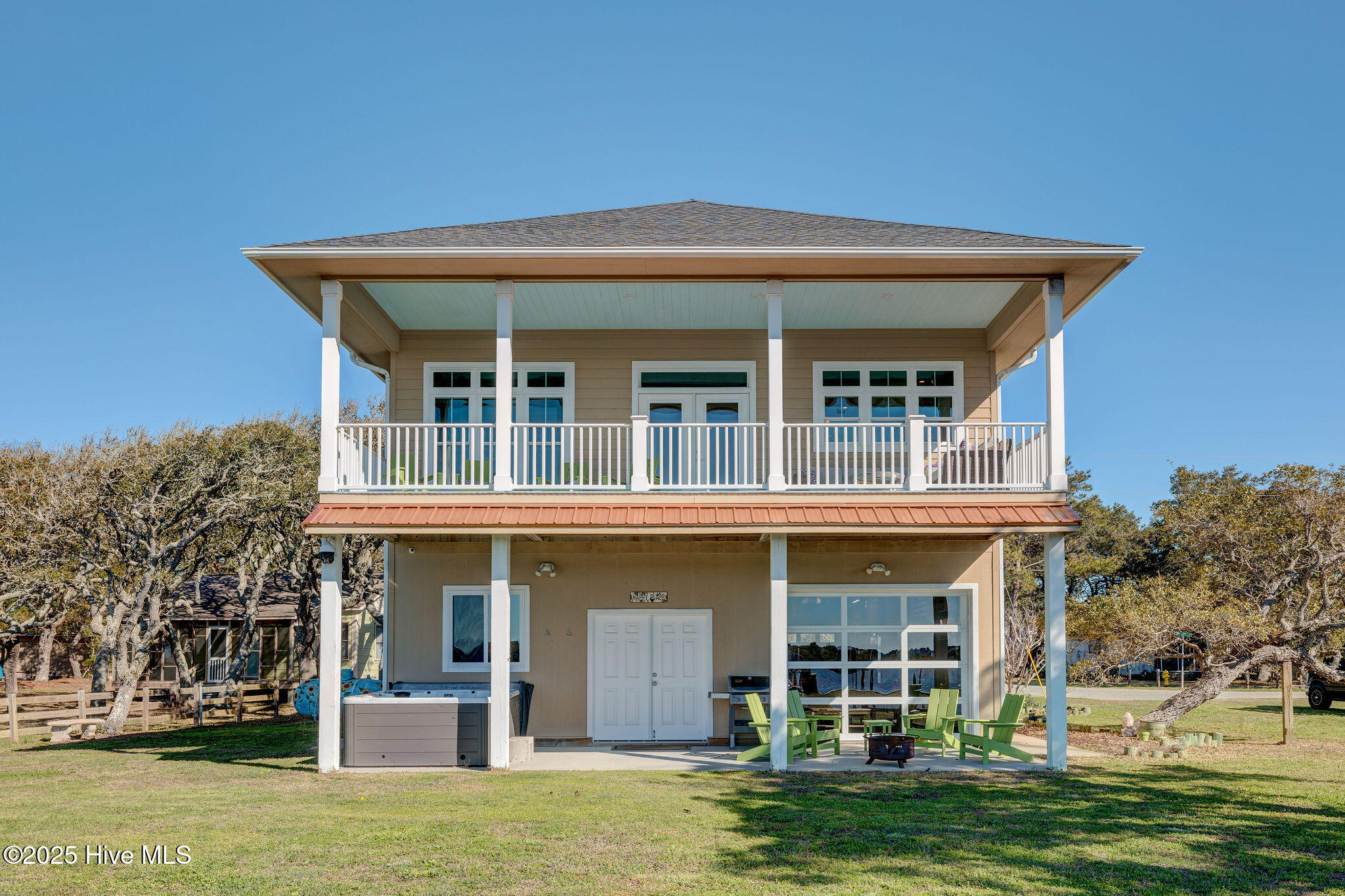 677 Saint Paul Drive SE