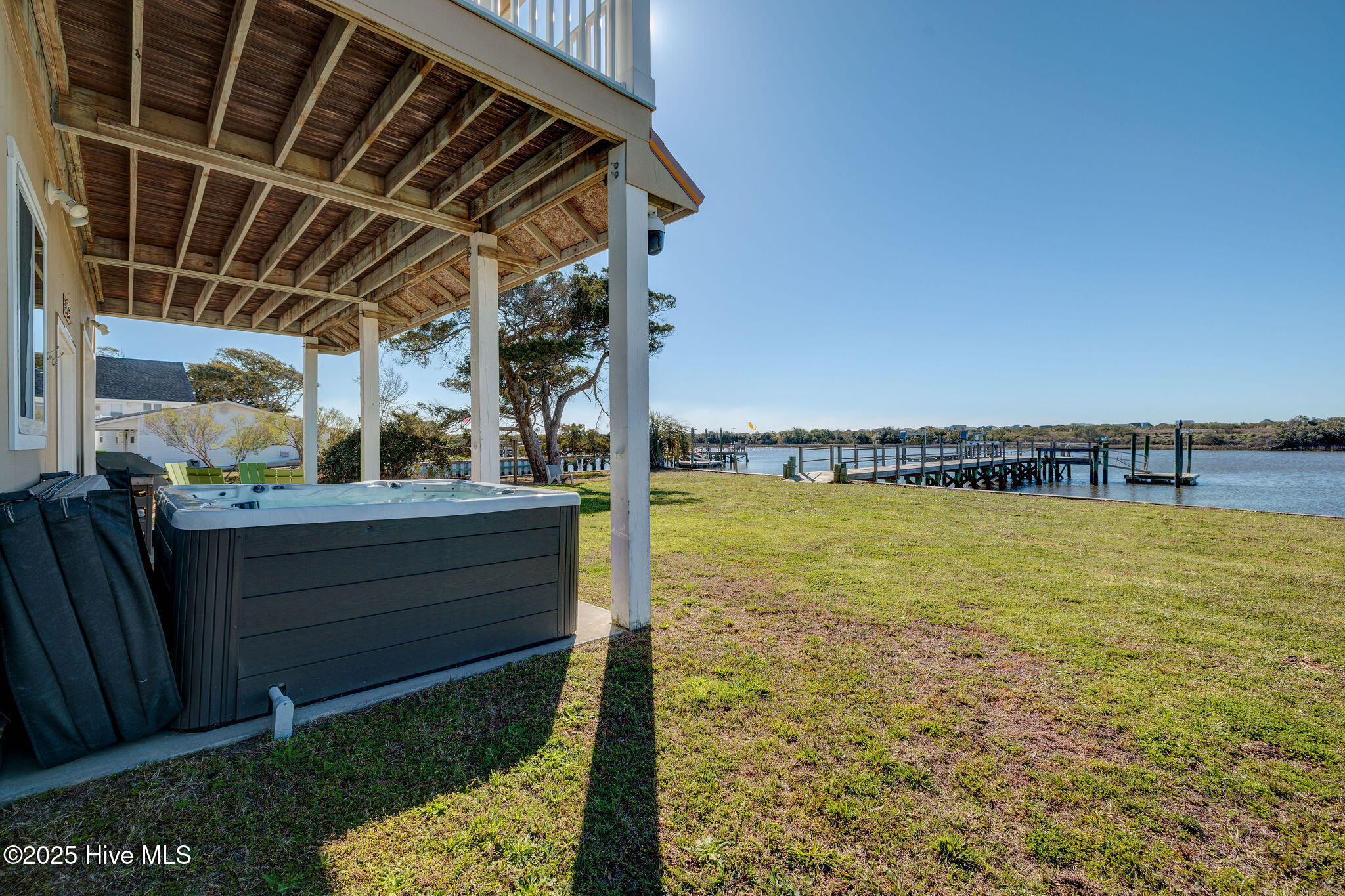 677 Saint Paul Drive SE