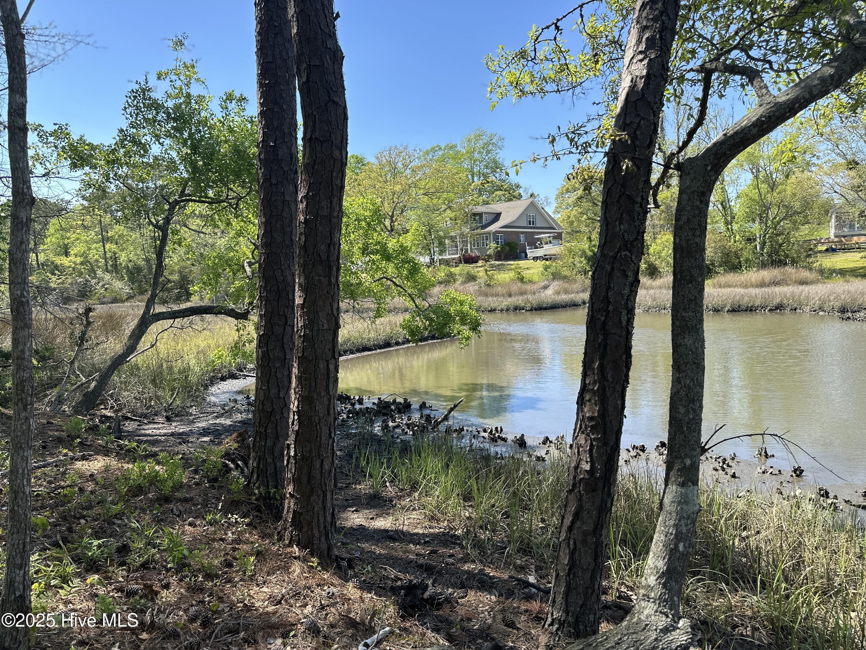 106 Hollihaven Drive