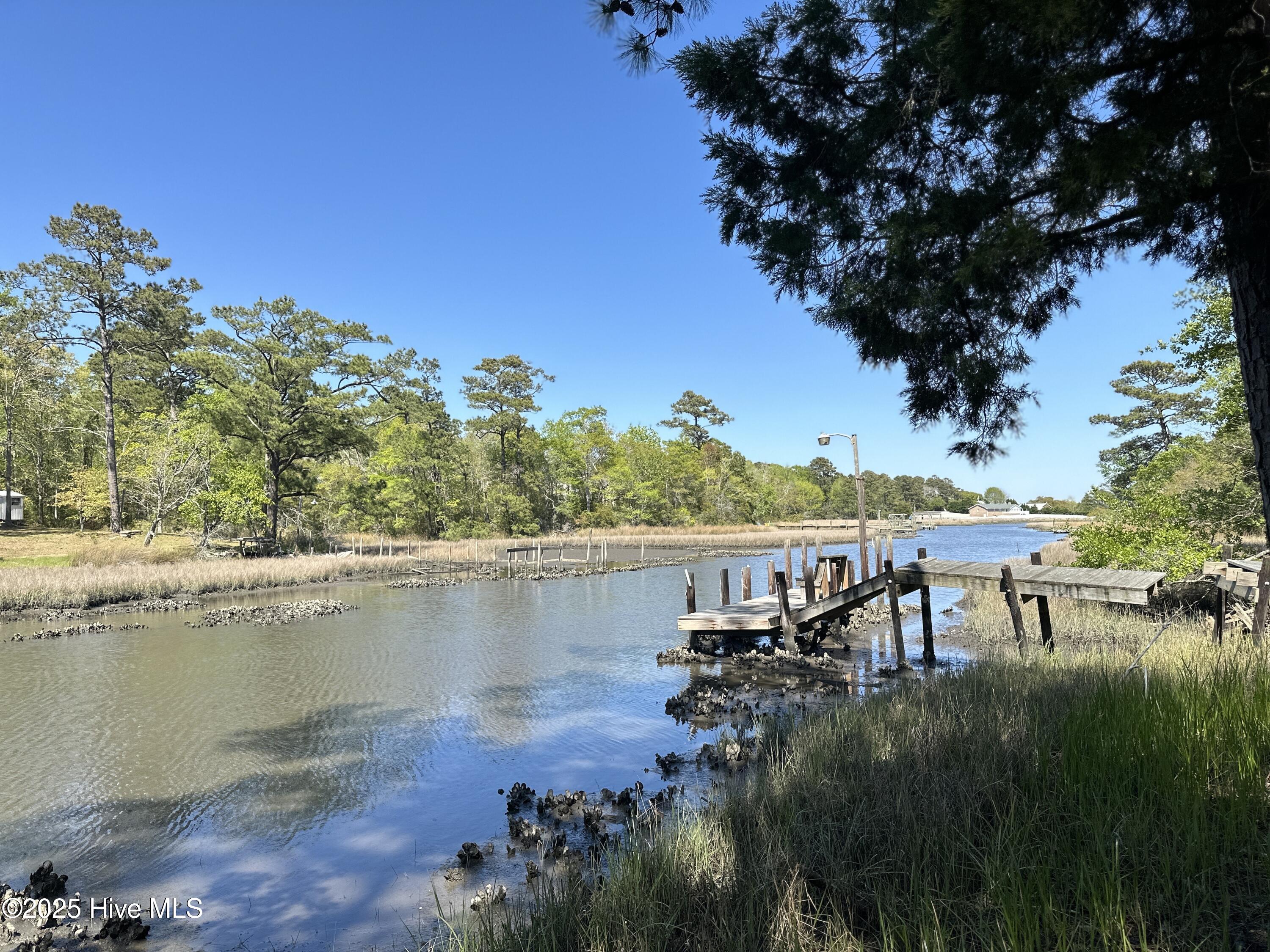 106 Hollihaven Drive