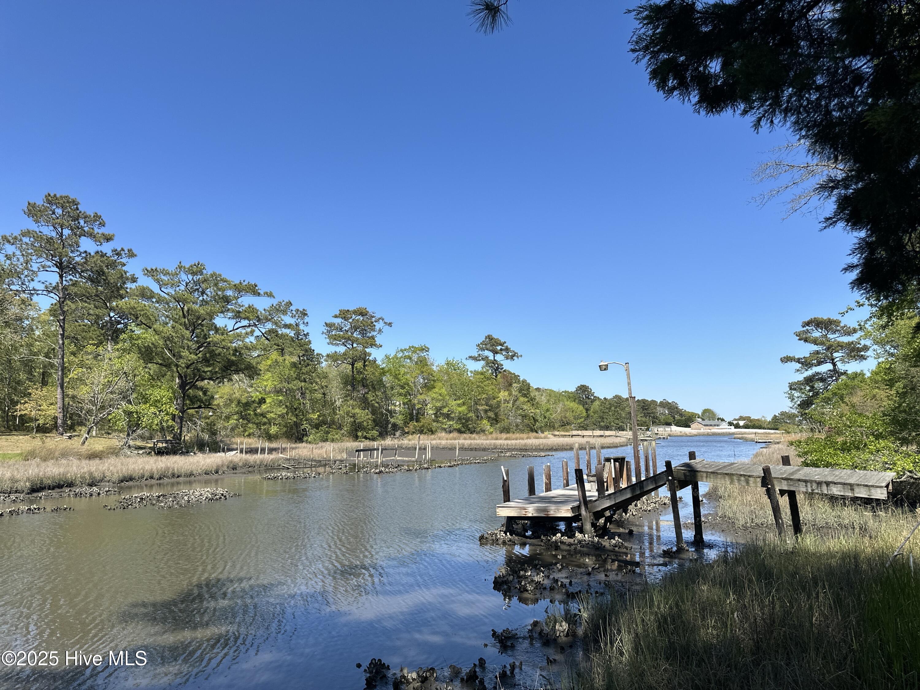 106 Hollihaven Drive